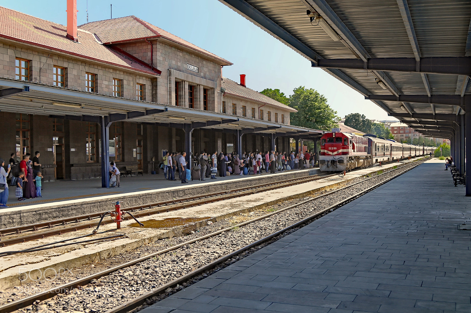 Canon EOS 7D Mark II sample photo. Erzurum city train station photography