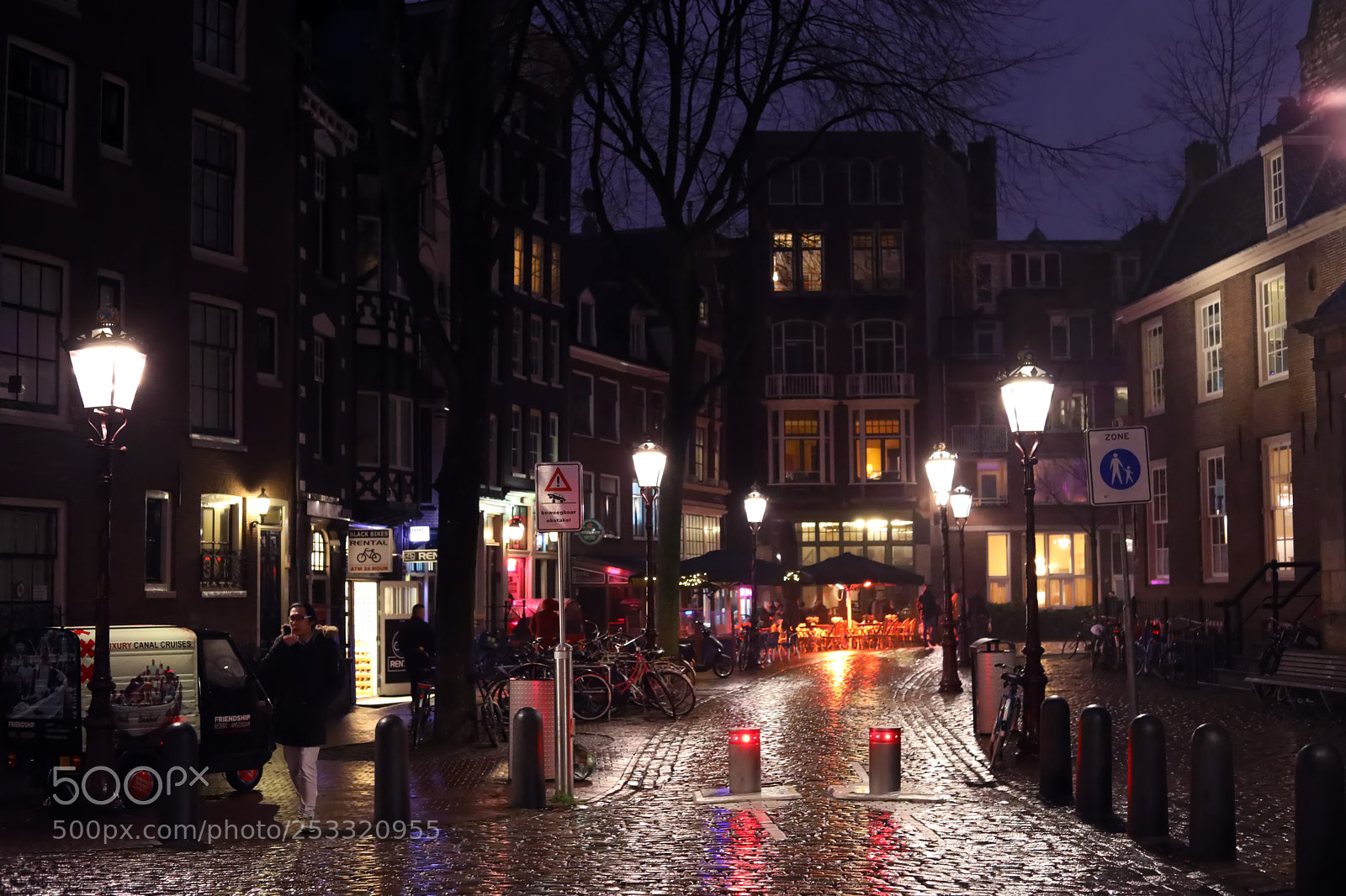 Canon EOS 5D Mark IV sample photo. Rainy evening in majestic photography