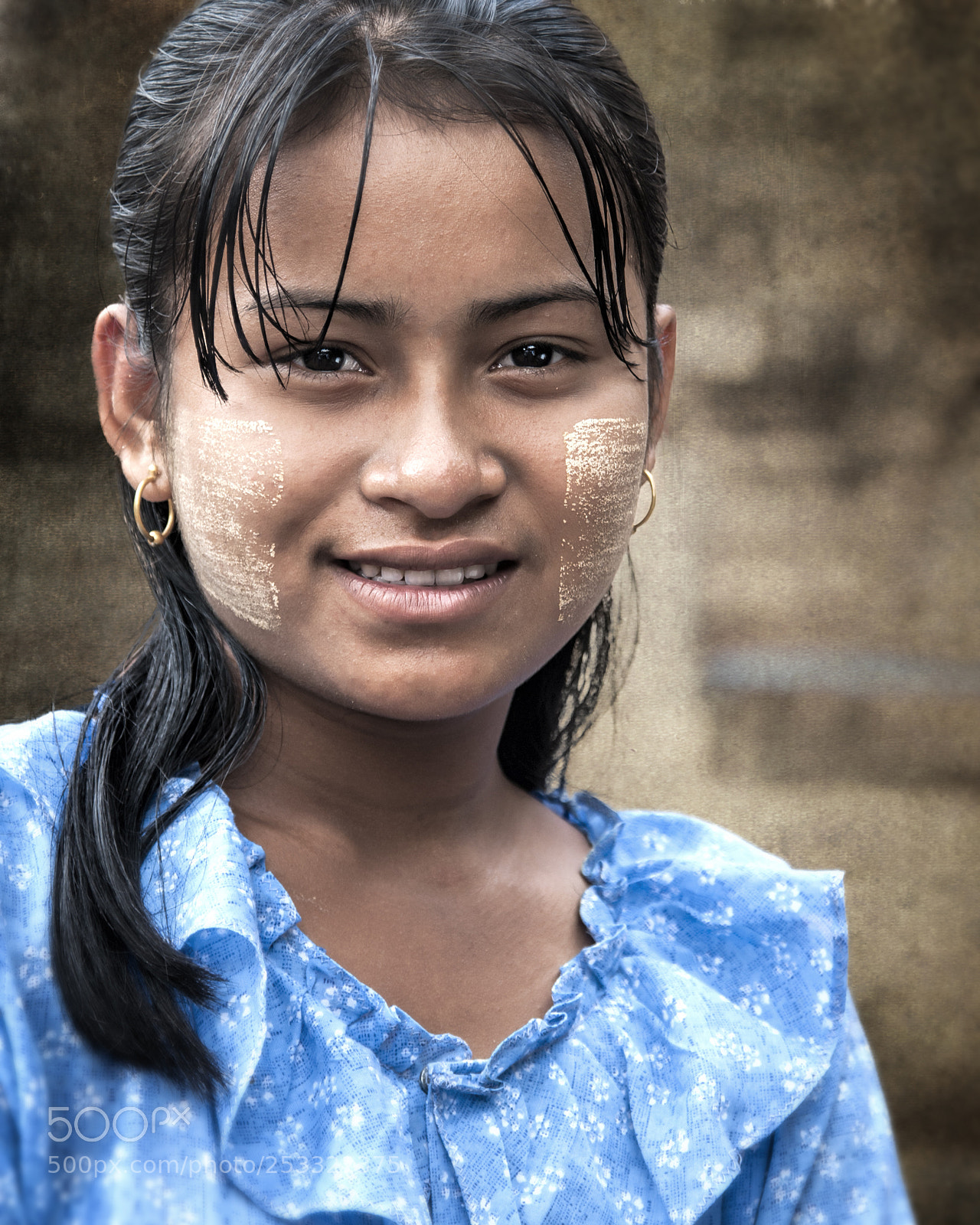 Nikon D200 sample photo. Temple portrait / myanmar photography