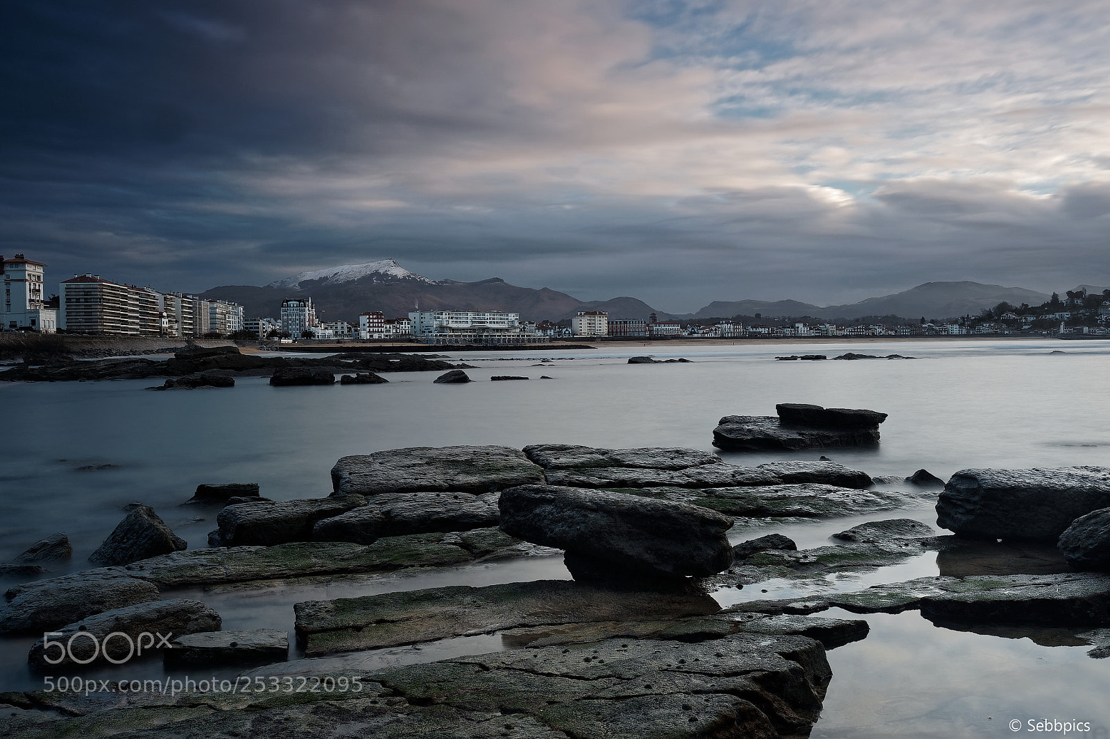 Olympus OM-D E-M5 II sample photo. Saint-jean-de-luz photography