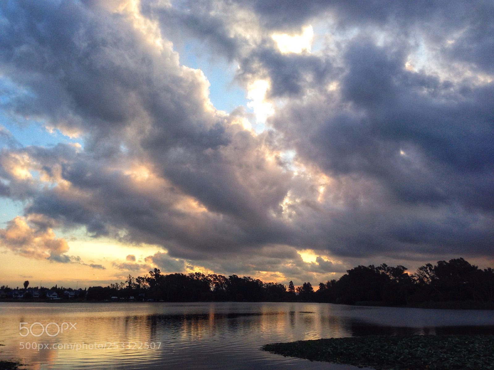 Apple iPhone 5 sample photo. Cloudy lake photography