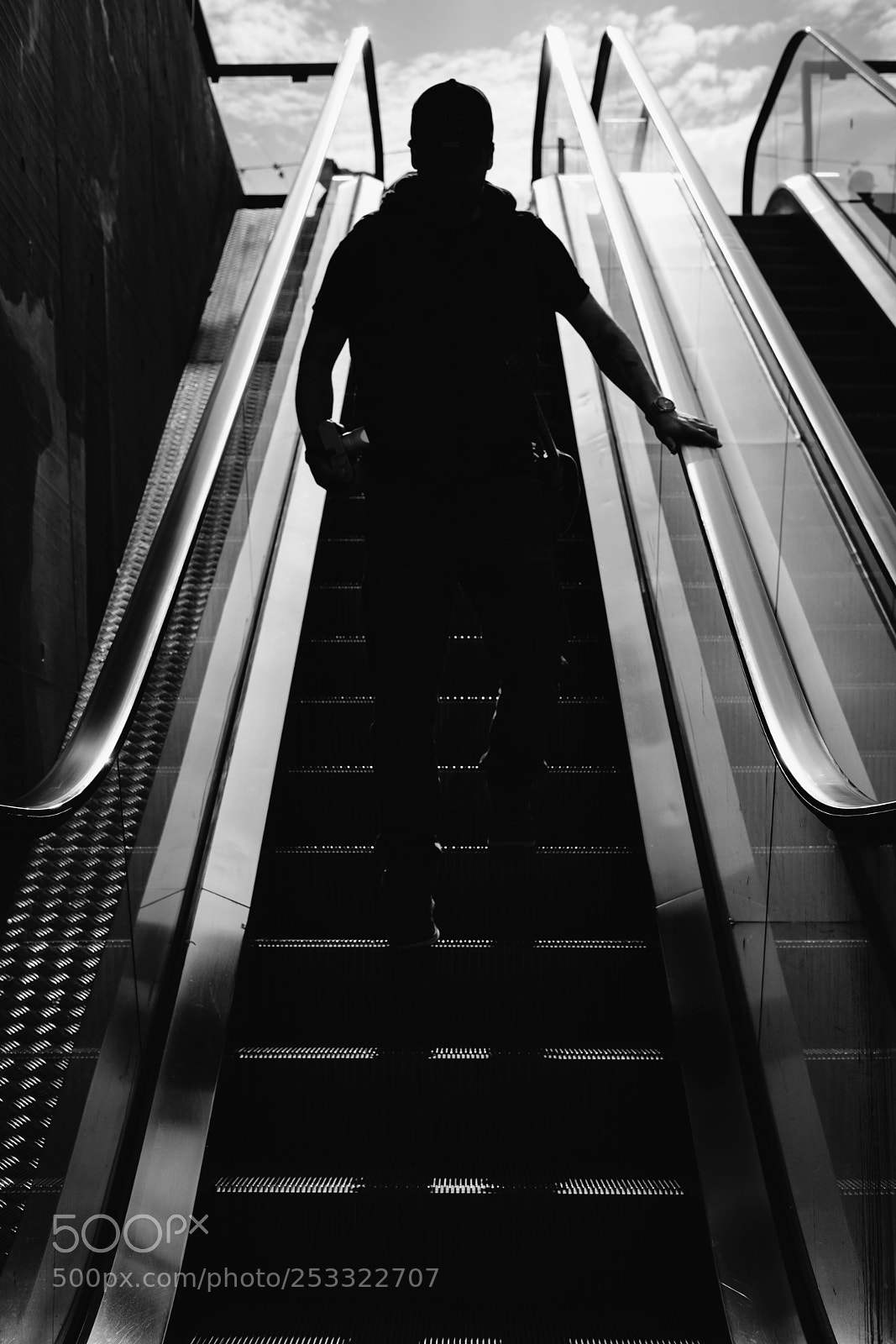 Fujifilm X-T20 sample photo. The walking man photography