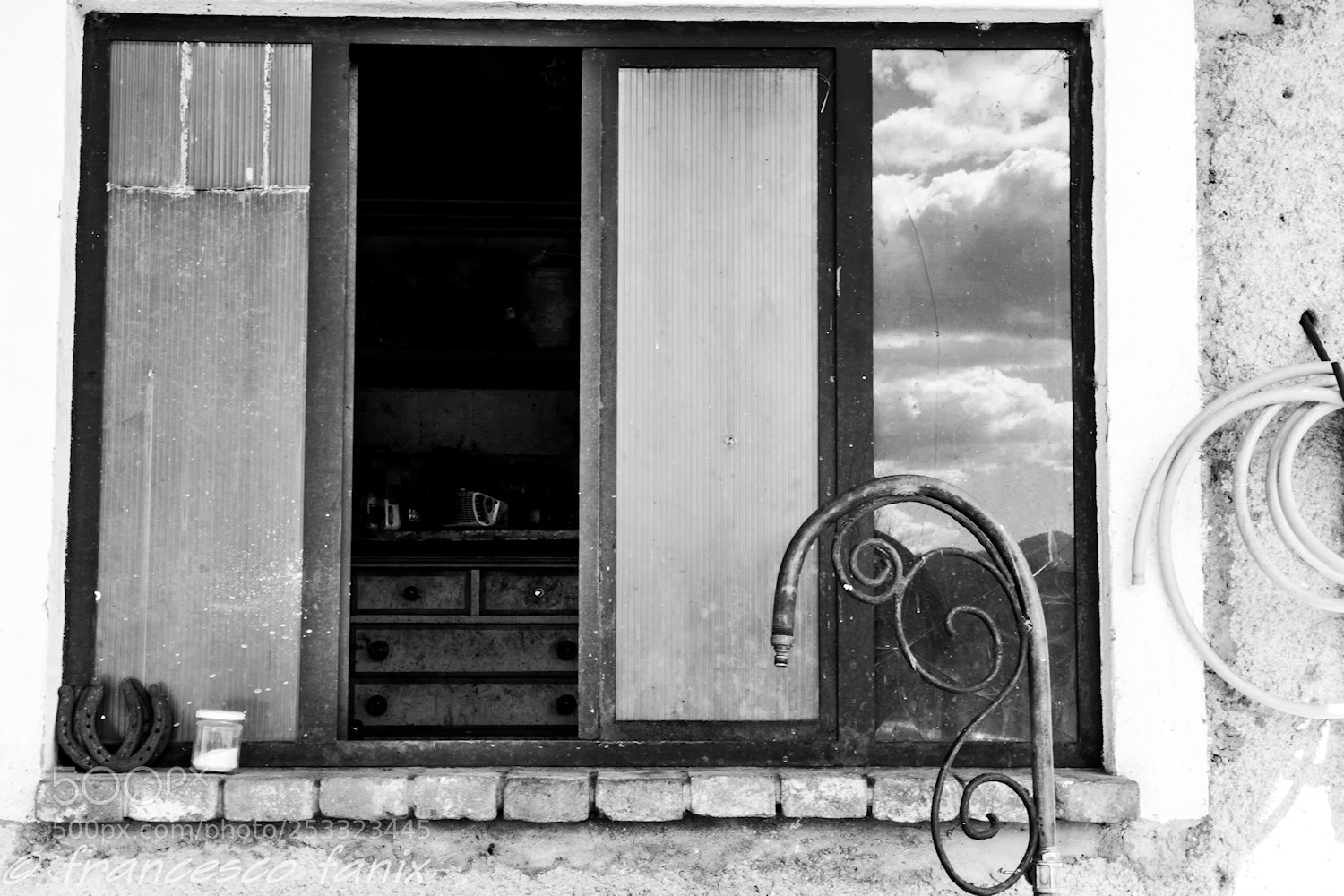 Nikon D3300 sample photo. Window photography