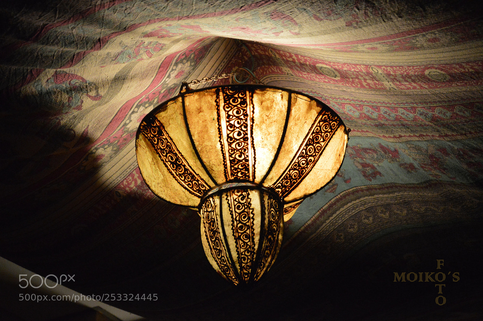 Nikon D3200 sample photo. L mpara curiosa curiuos photography