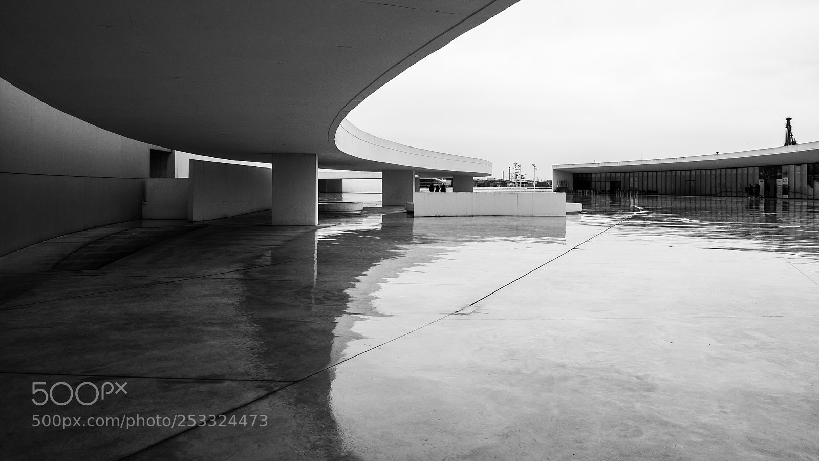Panasonic Lumix DMC-LX100 sample photo. Niemeyer center photography