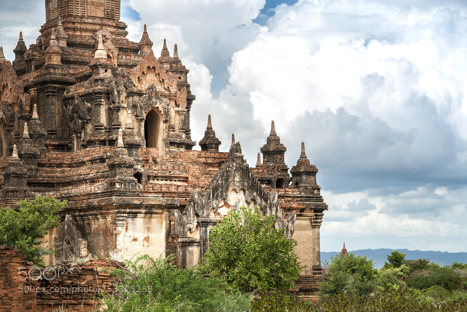 Nikon D200 sample photo. Bagan temple ruins / myanmar photography