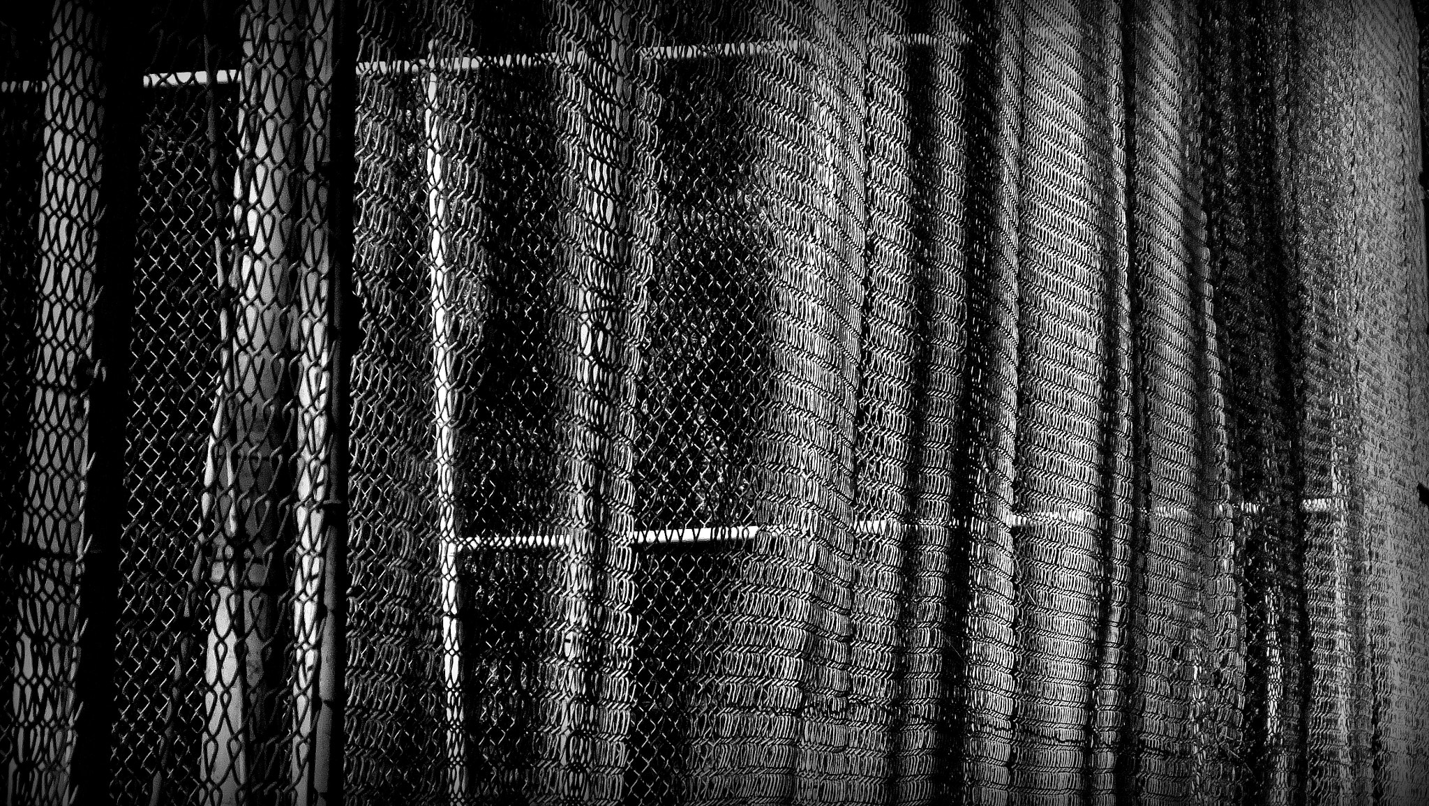 Fujifilm FinePix HS50 EXR sample photo. Fences are for tennis courts photography