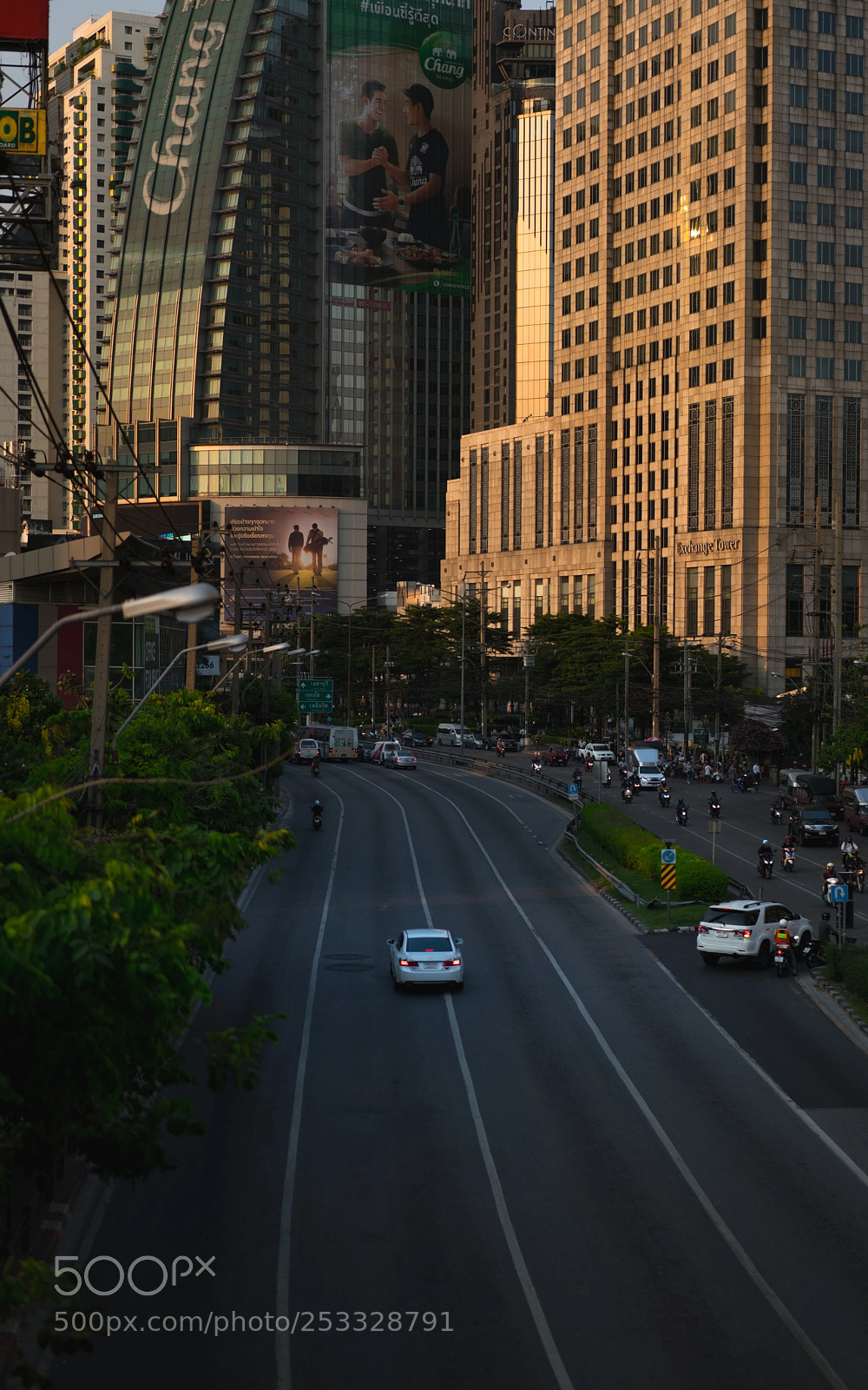 Sony a7R II sample photo. Bangkok on public holiday photography