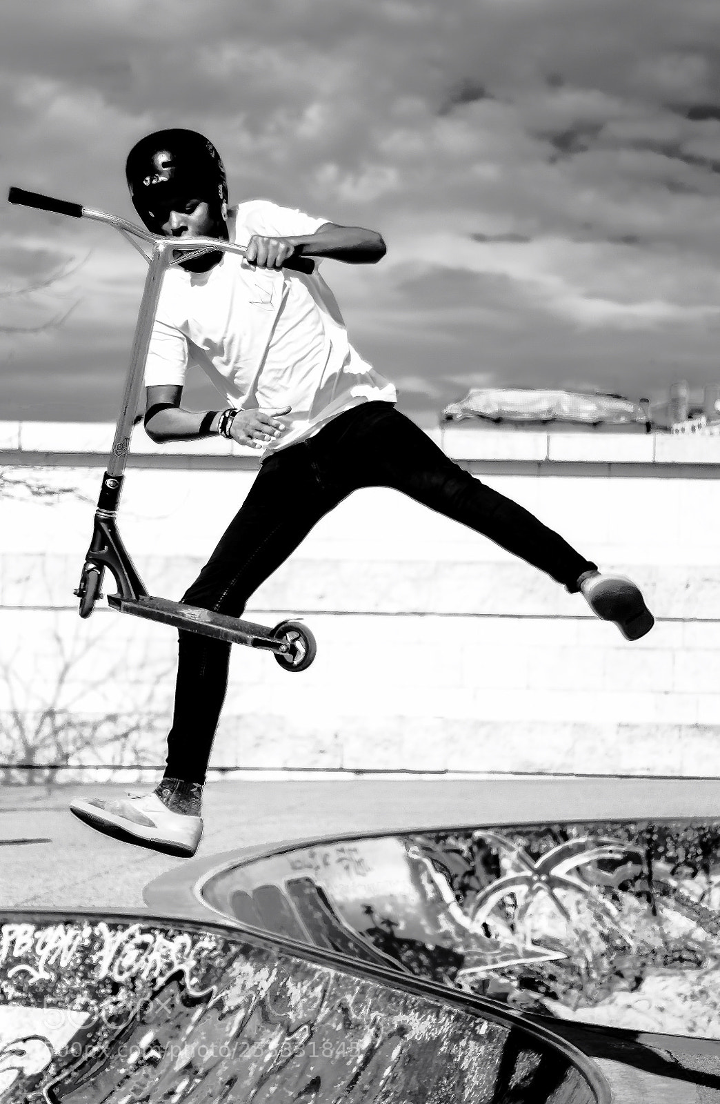 Nikon D300 sample photo. Fly! photography