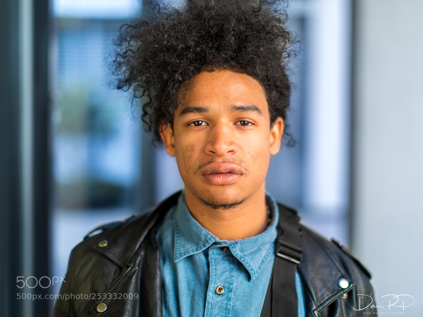 Canon EOS 5D Mark IV sample photo. Stranger 75/100 - julien photography