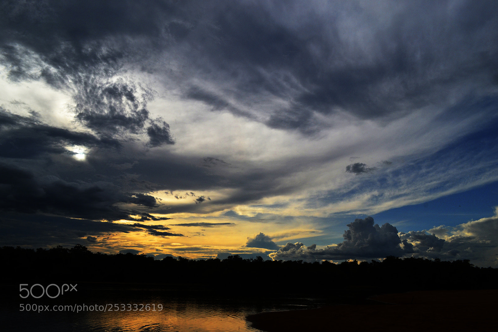 Nikon D3100 sample photo. Nubes photography