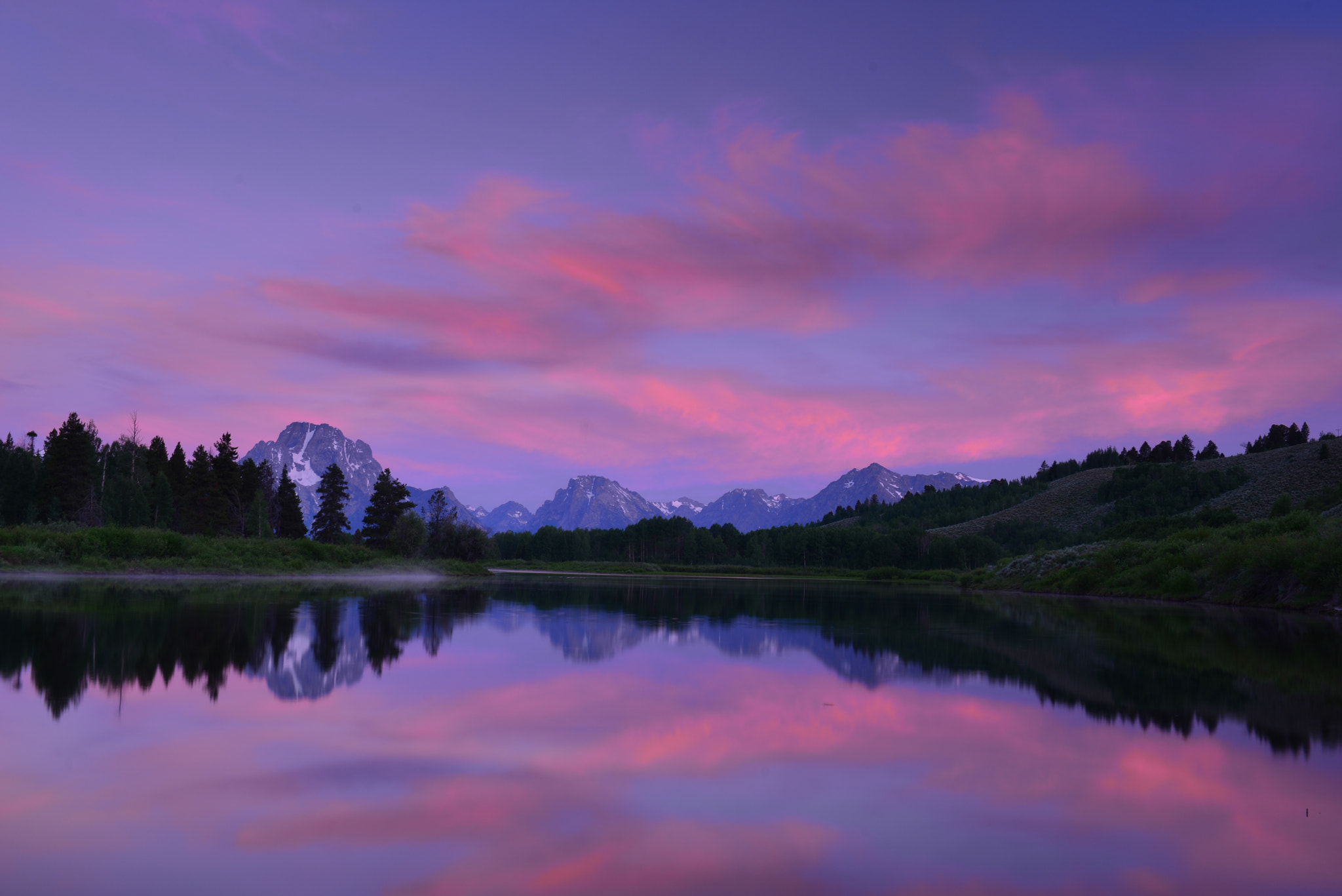 Nikon AF-S Nikkor 24-70mm F2.8G ED sample photo. Morning reflection at oxbow bend photography