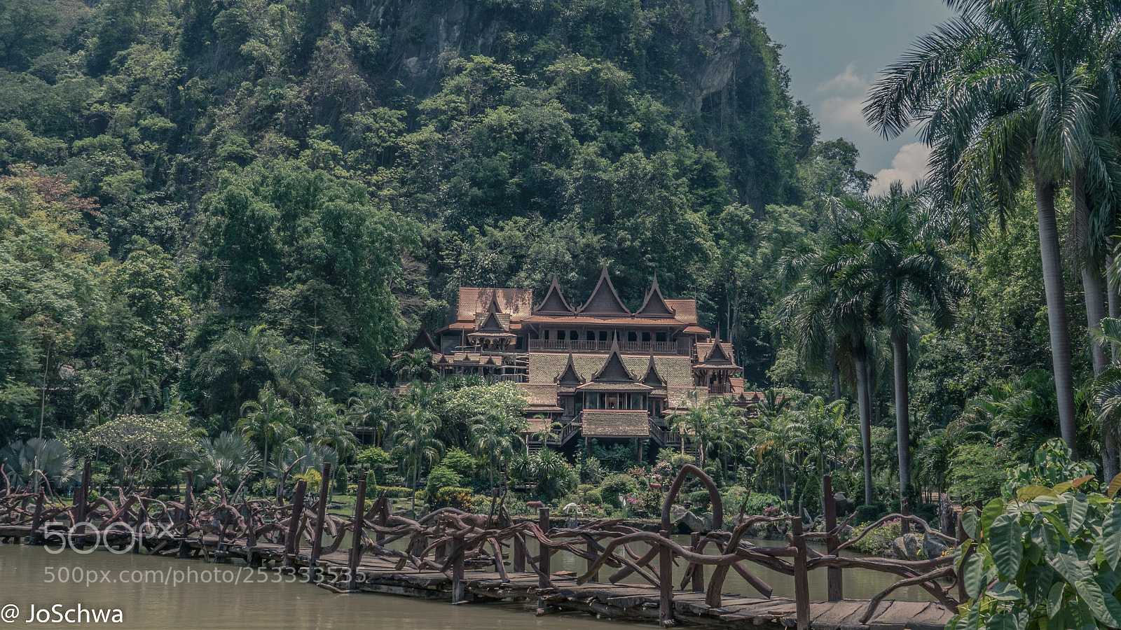 Sony a7R II sample photo. Hidden temple photography
