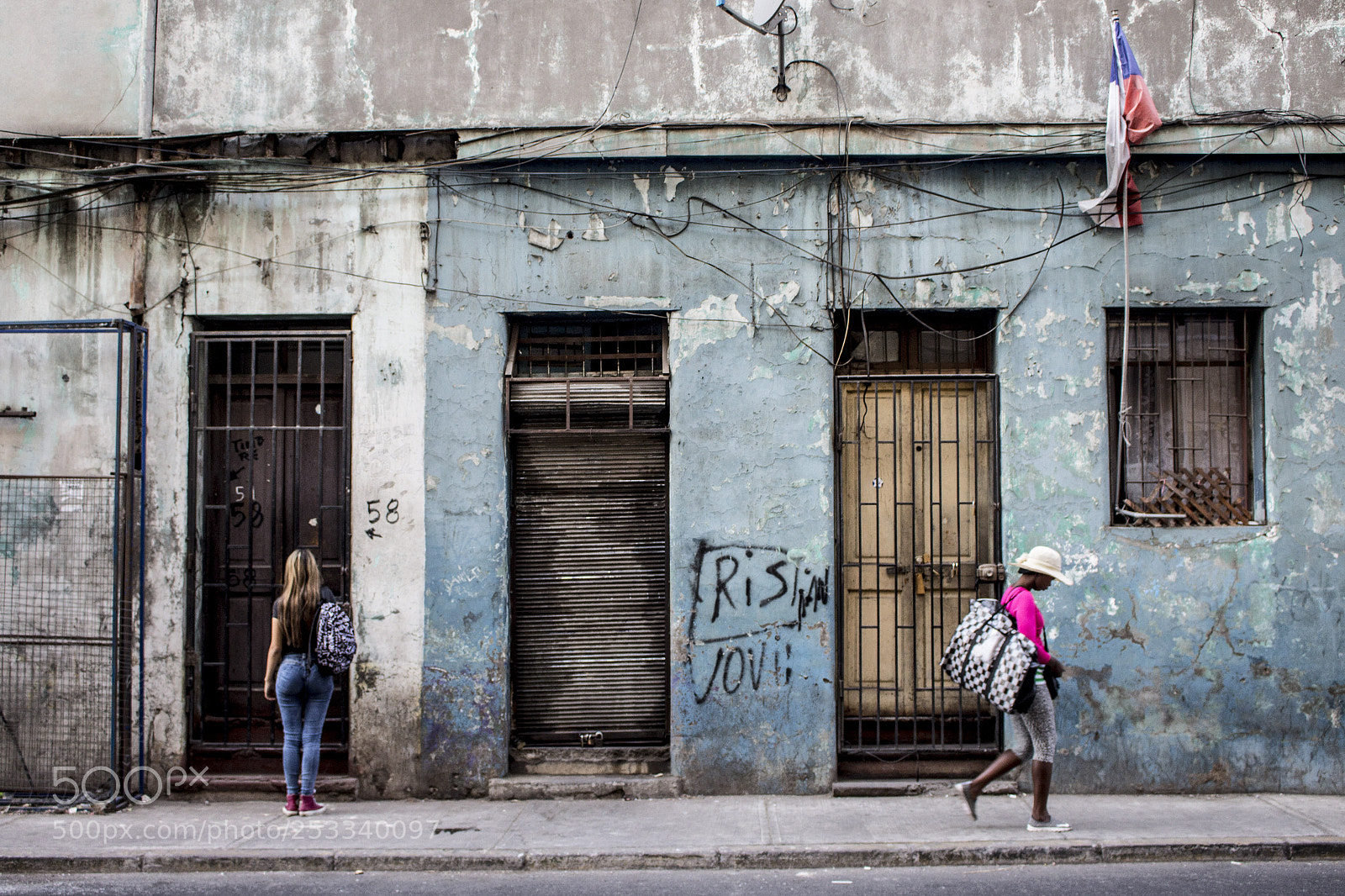 Canon EOS 700D (EOS Rebel T5i / EOS Kiss X7i) sample photo. Chile cosmopolita photography