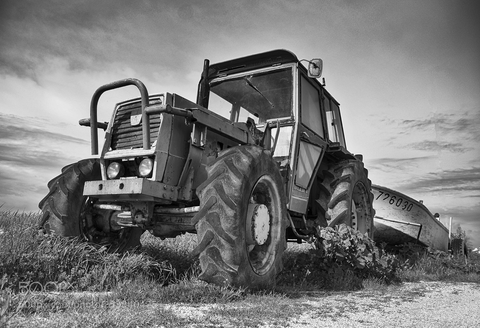 Nikon D7100 sample photo. Le tracteur photography