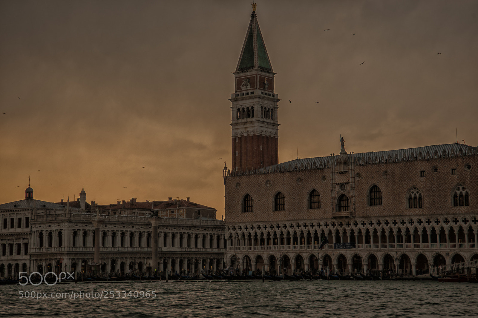 Nikon D700 sample photo. San marco basin photography
