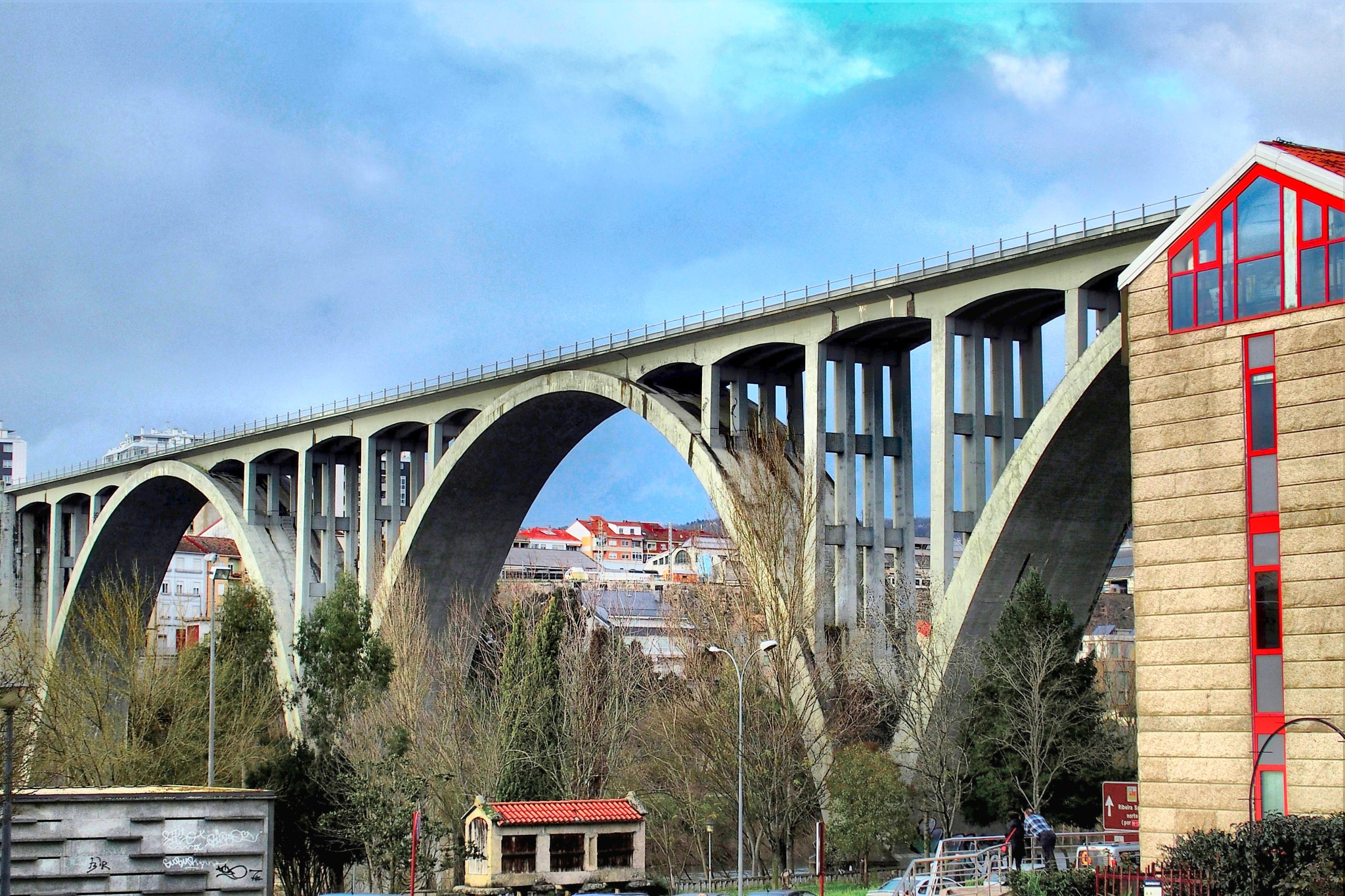 Olympus STYLUS1 sample photo. Viaduct photography