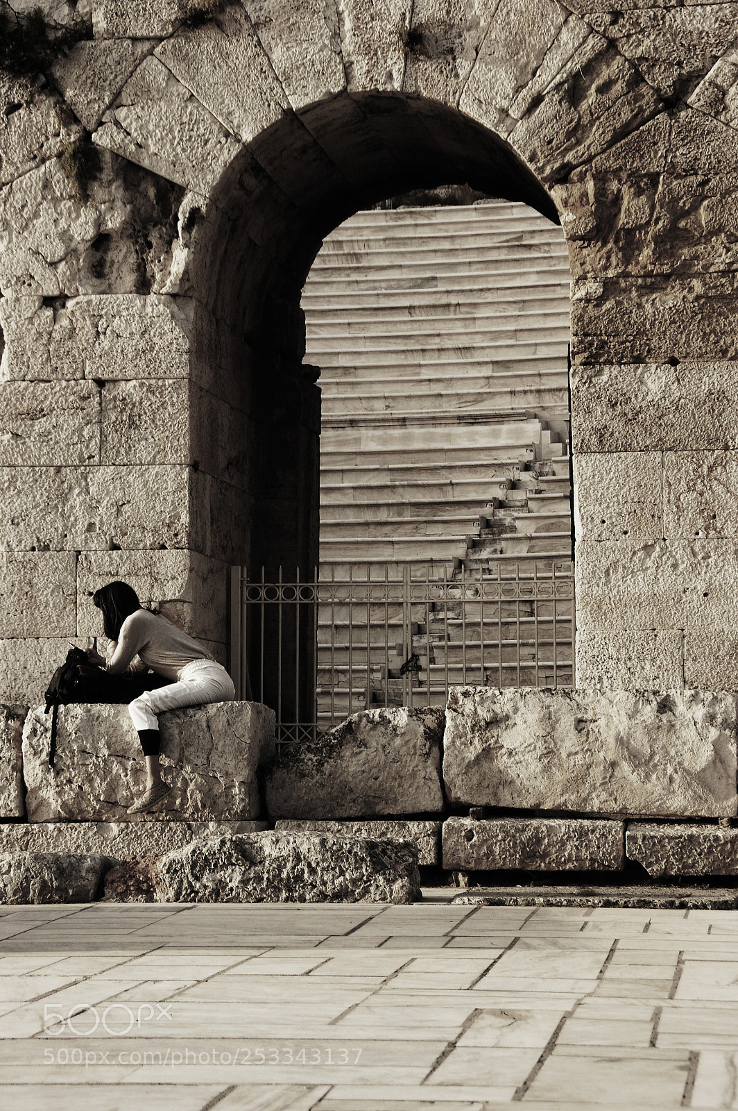 Sony Alpha DSLR-A350 sample photo. Μeditation & drawing photography