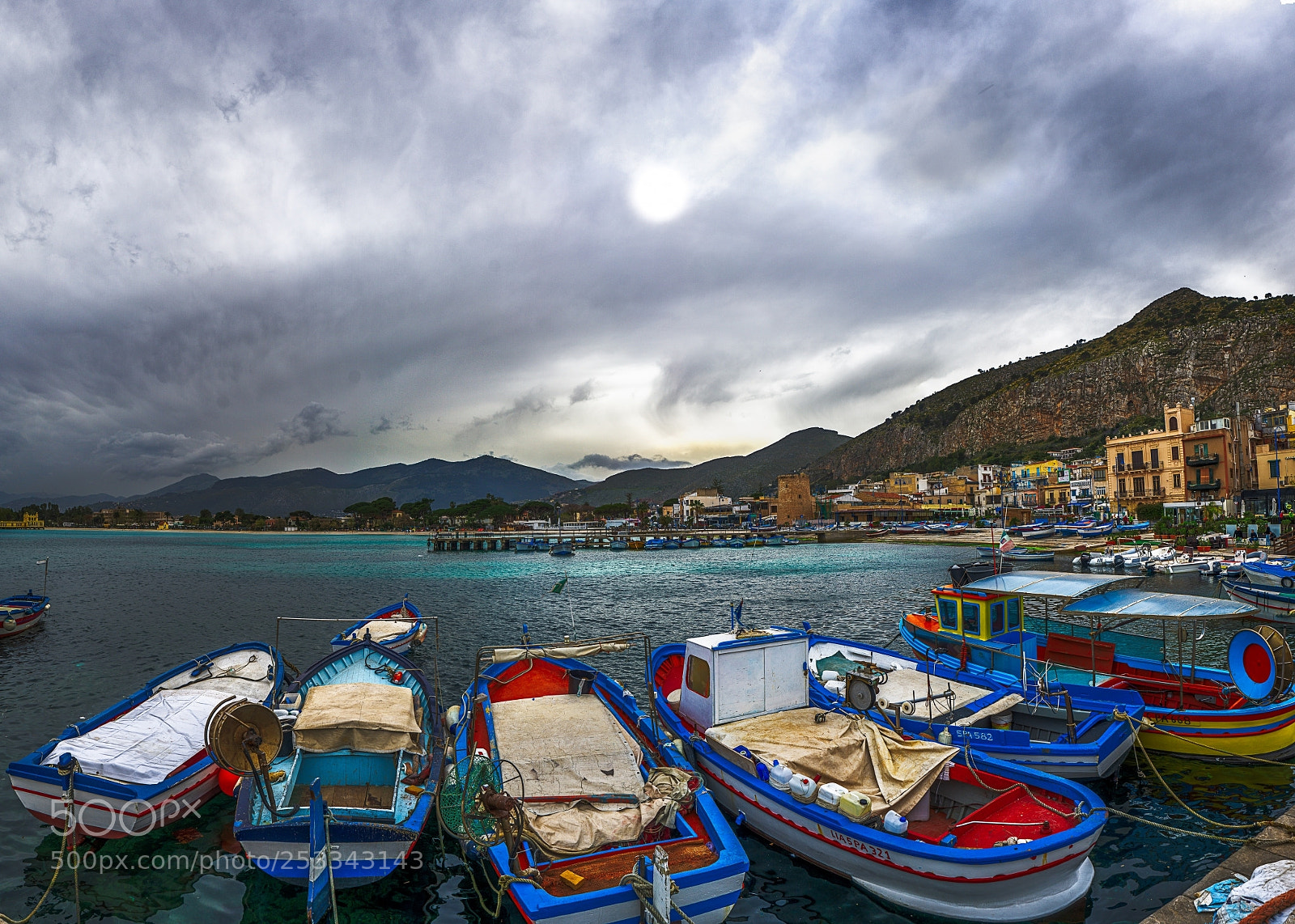 Sony a6000 sample photo. Arrivederci sole photography