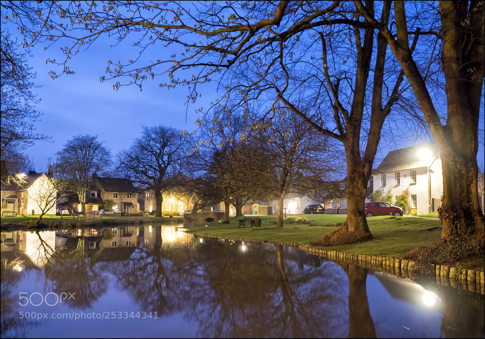 Olympus OM-D E-M5 II sample photo. The village pond photography