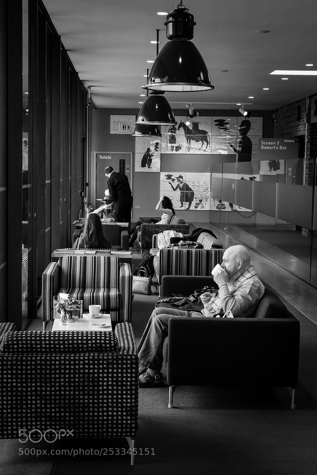 Fujifilm X-T2 sample photo. Coffee break photography