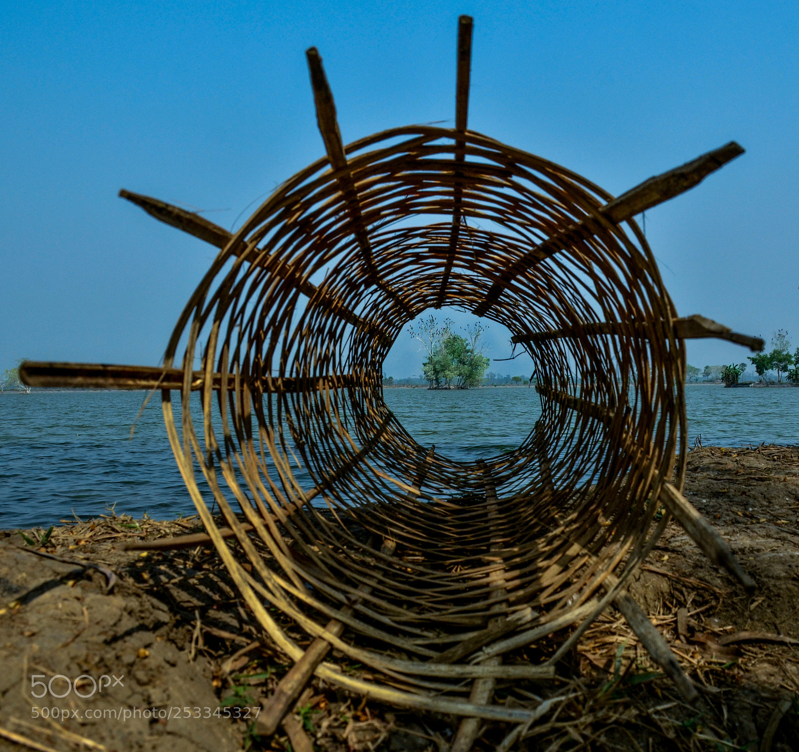 Nikon D7000 sample photo. Through the hole photography
