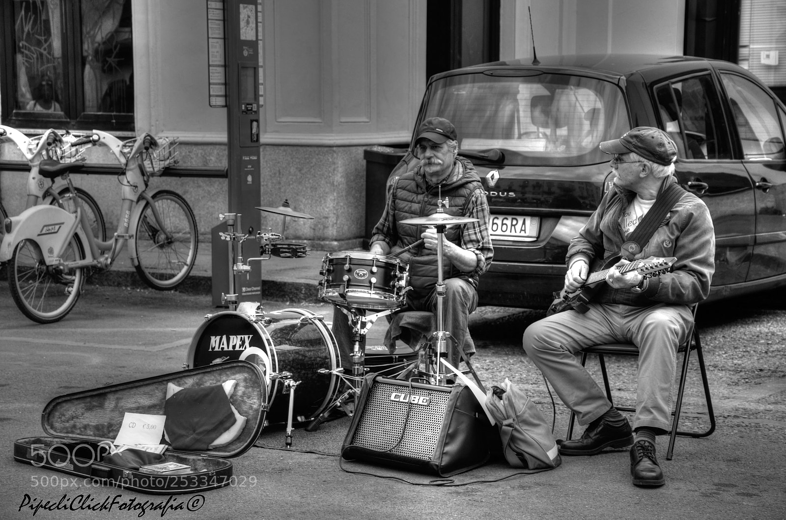 Nikon D5100 sample photo. Street milano photography