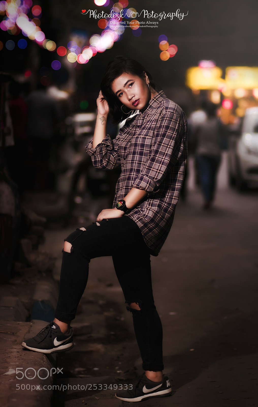 Canon EOS 80D sample photo. Night street portrait photography