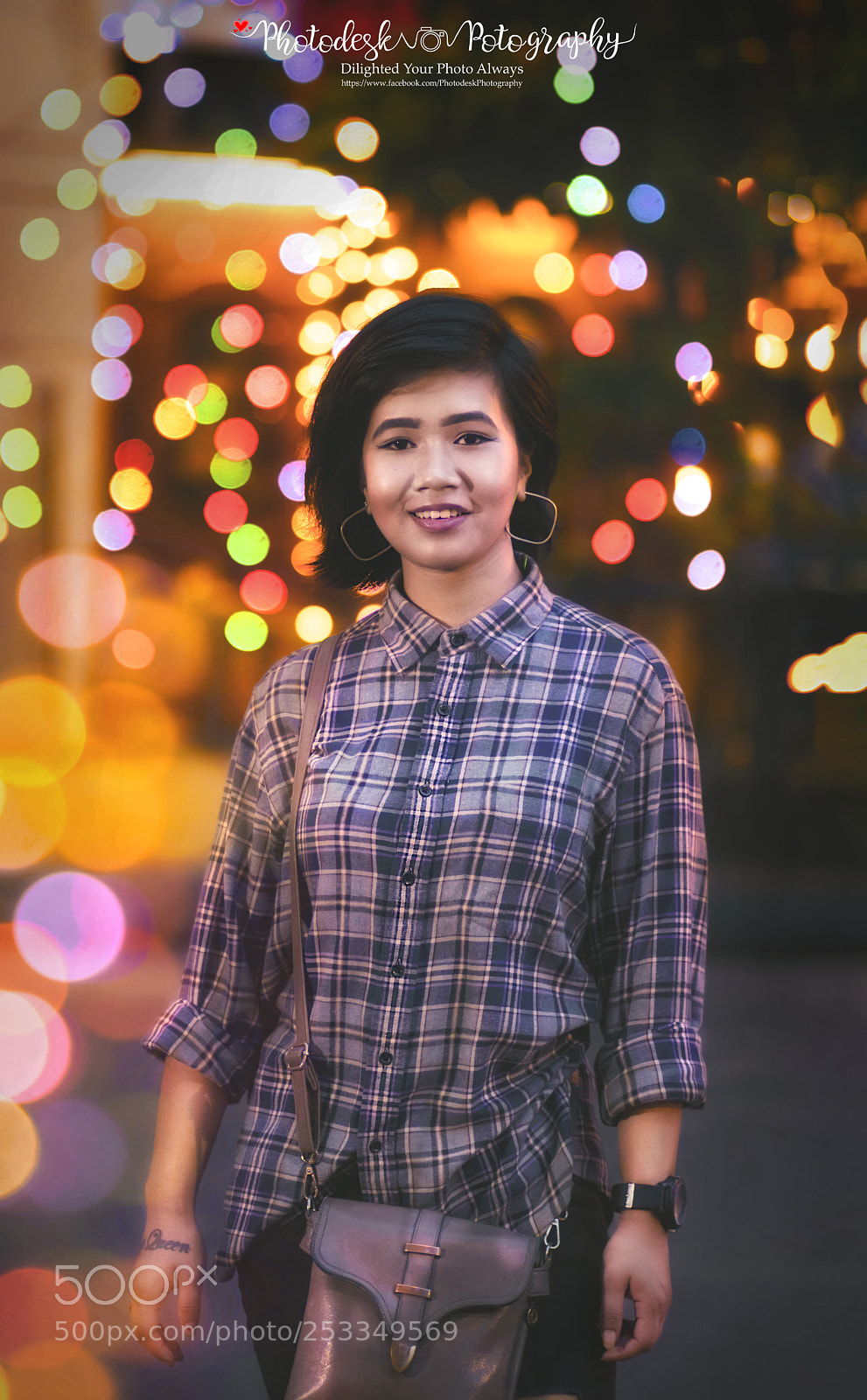 Canon EOS 80D sample photo. Night street portrait photography