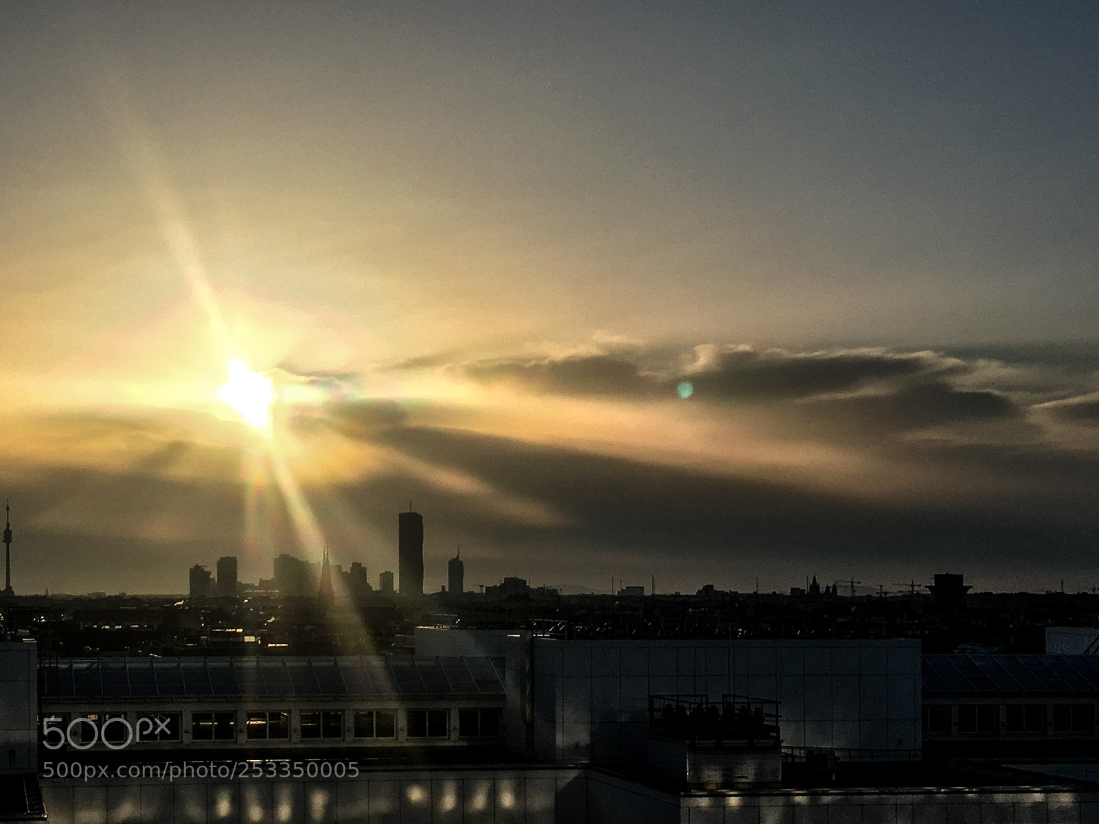 Apple iPhone 6s Plus sample photo. Vienna sun photography