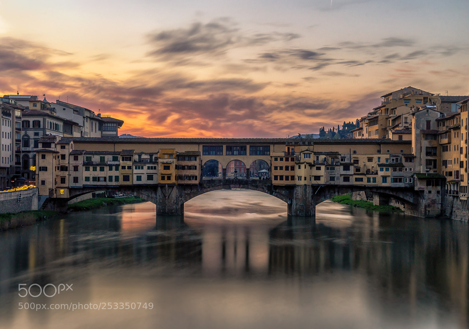 Sony a7 II sample photo. Ponte vecchio sunrise photography