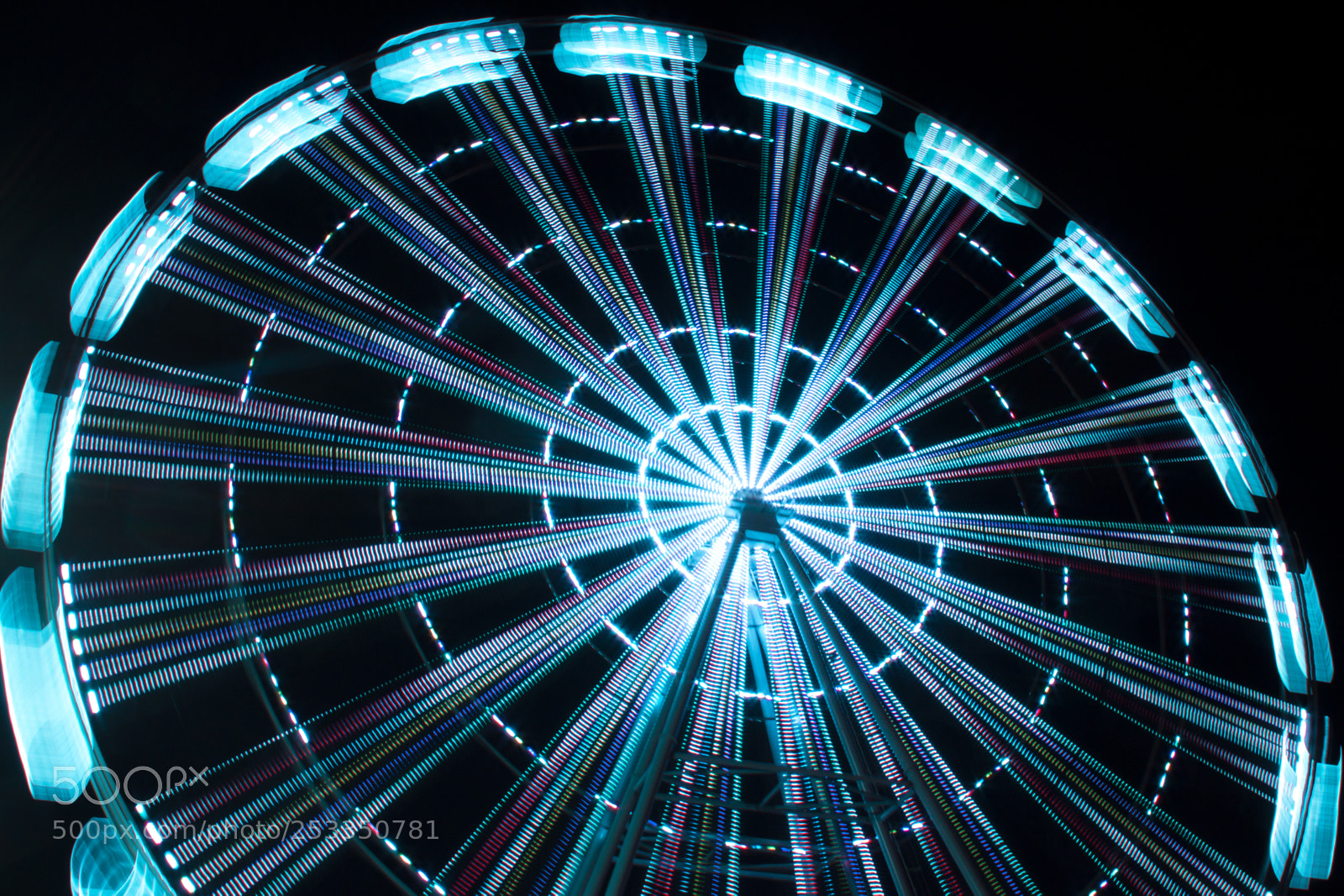 Canon EOS 650D (EOS Rebel T4i / EOS Kiss X6i) sample photo. Ferris wheel photography