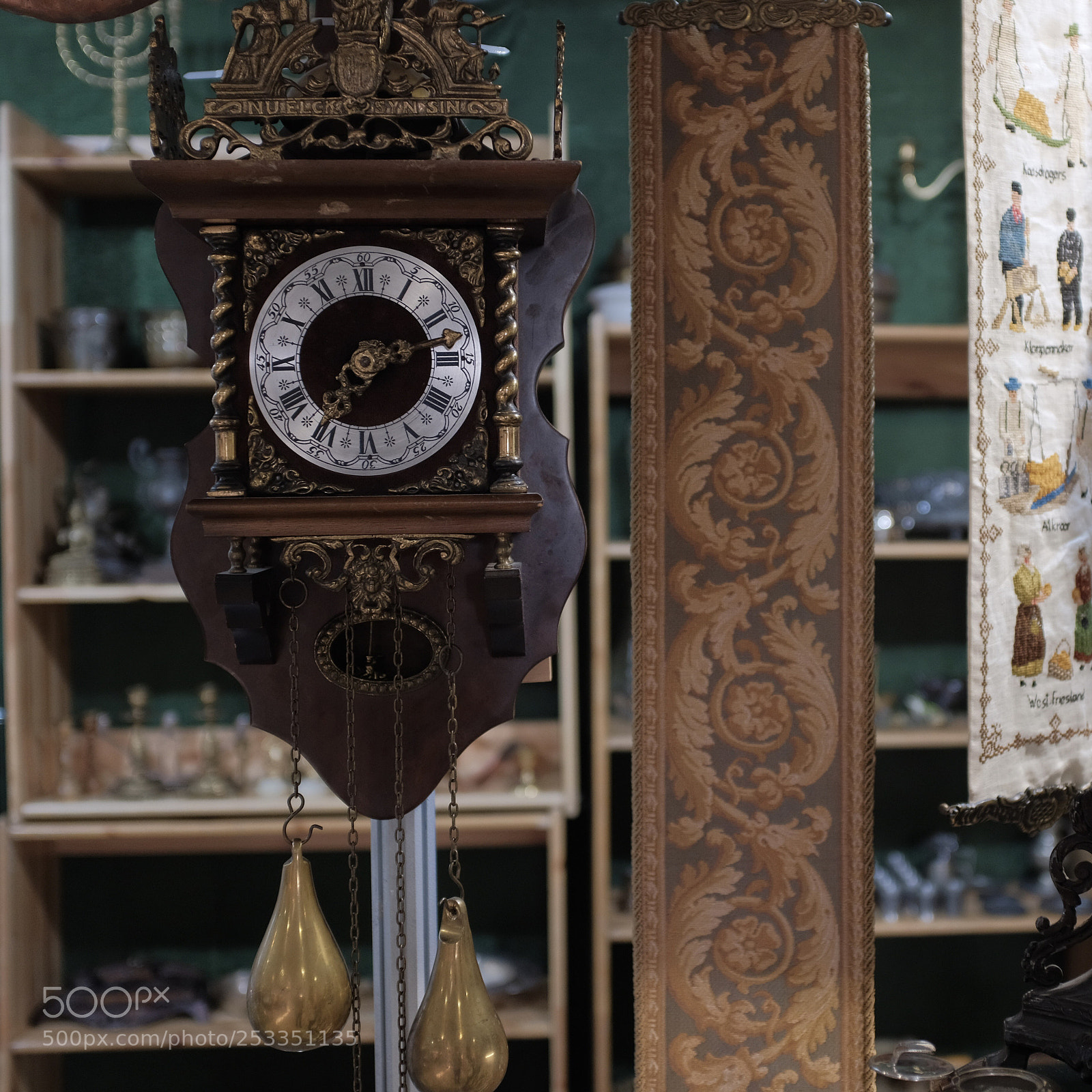 Fujifilm X100F sample photo. Antique photography