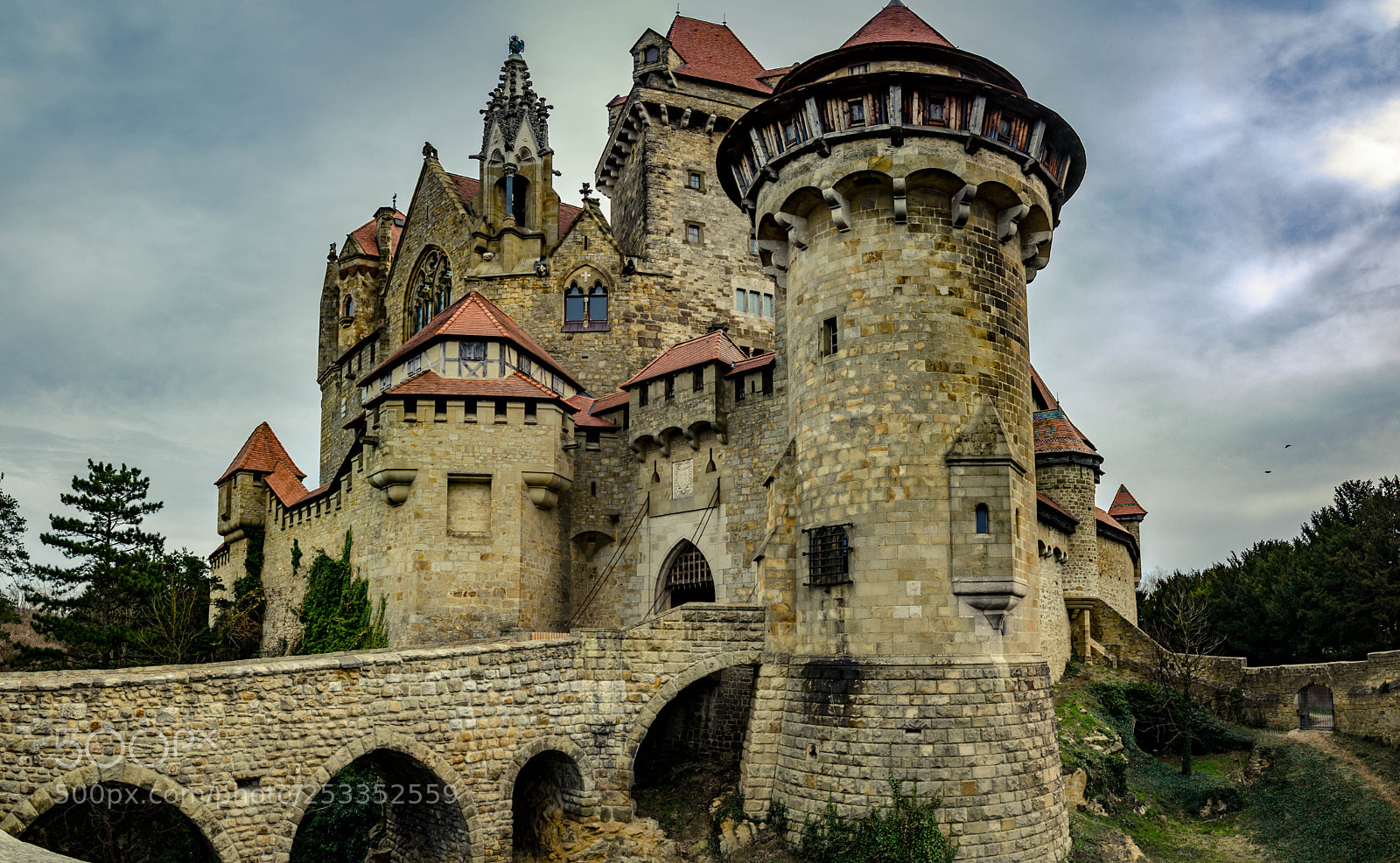 Nikon D5100 sample photo. Kreuzenstein castle photography
