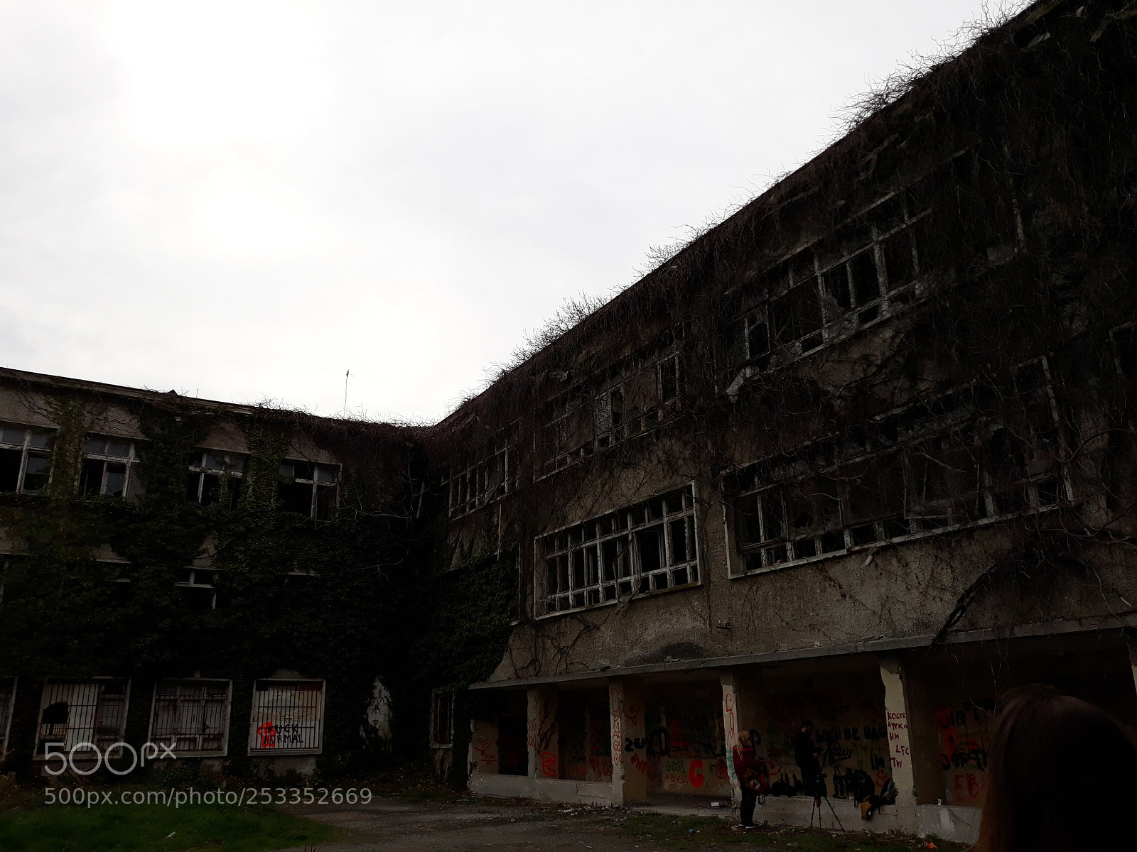 Samsung Galaxy J7 sample photo. Abandoned photography