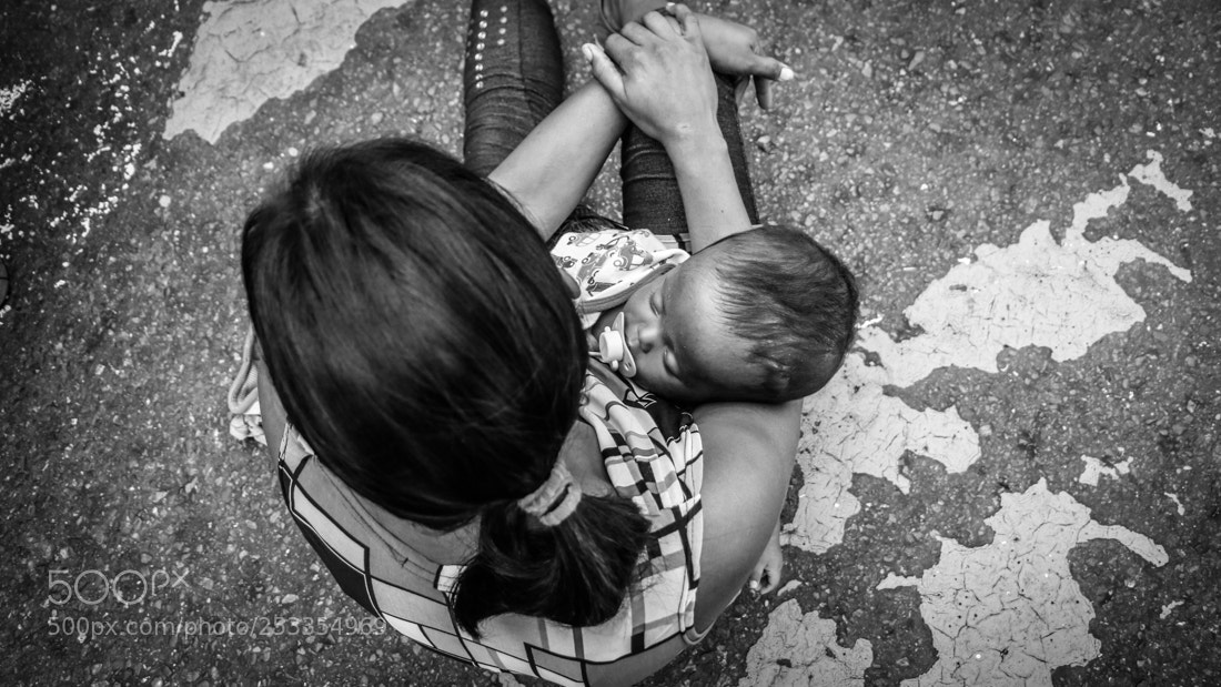 Canon EOS 70D sample photo. Ee mujeres potestan hospial photography