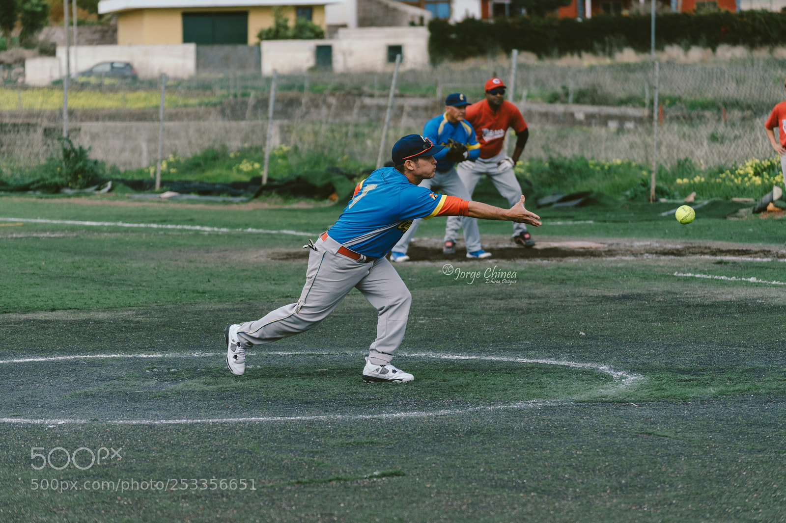 Sony a7 II sample photo. Softball photography