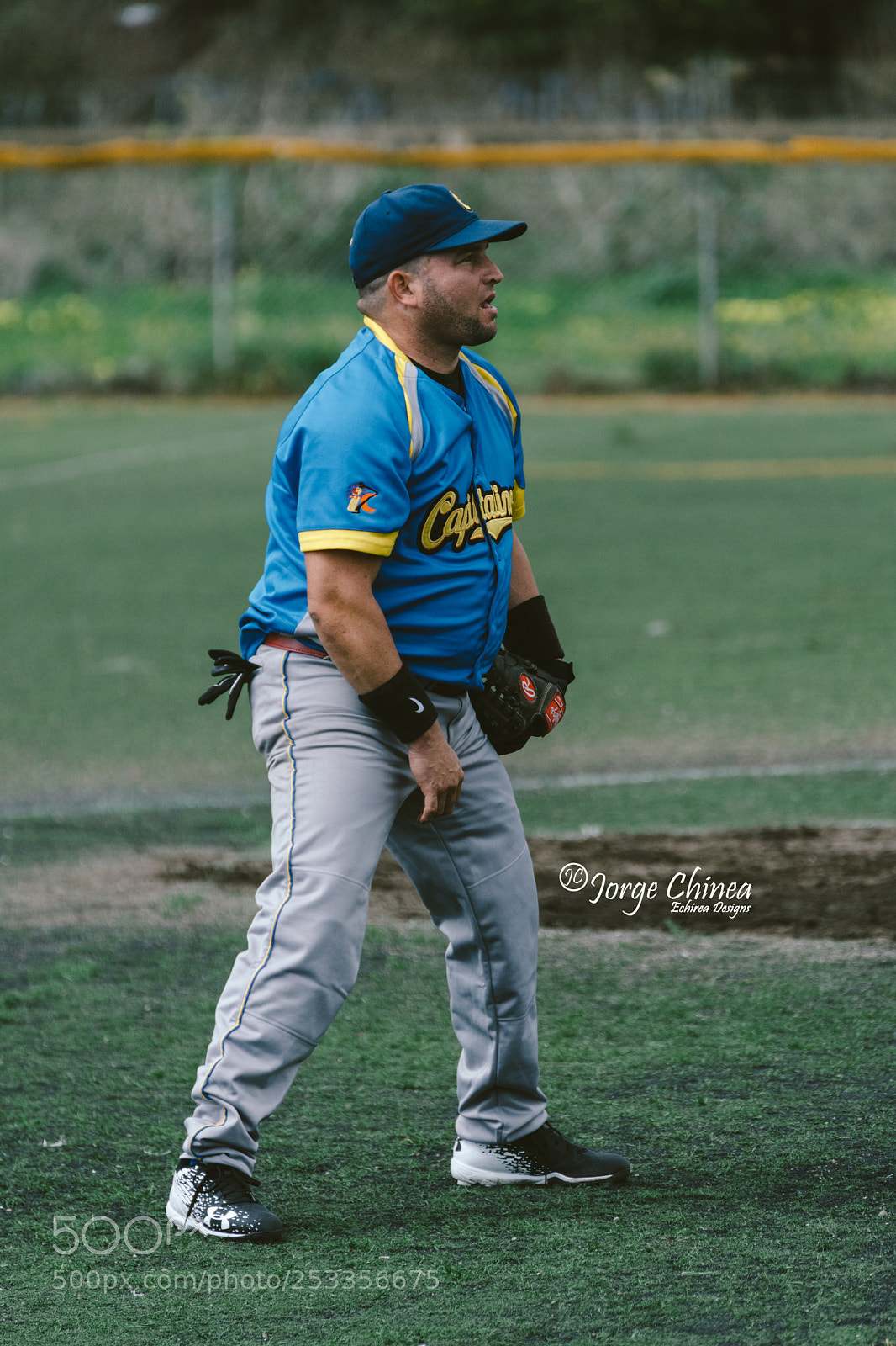 Sony a7 II sample photo. Softball photography
