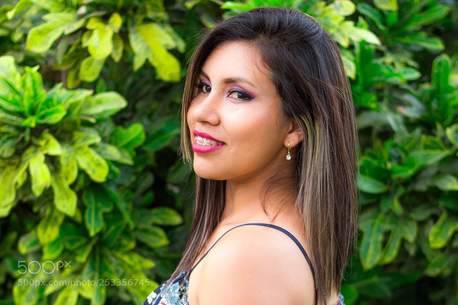 Canon EOS 700D (EOS Rebel T5i / EOS Kiss X7i) sample photo. Smile in outdoor photography