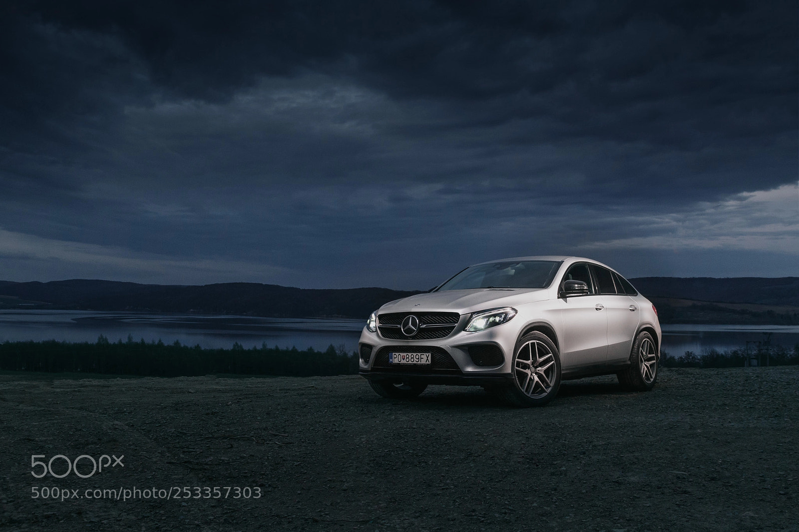 Canon EOS 100D (EOS Rebel SL1 / EOS Kiss X7) sample photo. Mercedes-benz gle coupe photography
