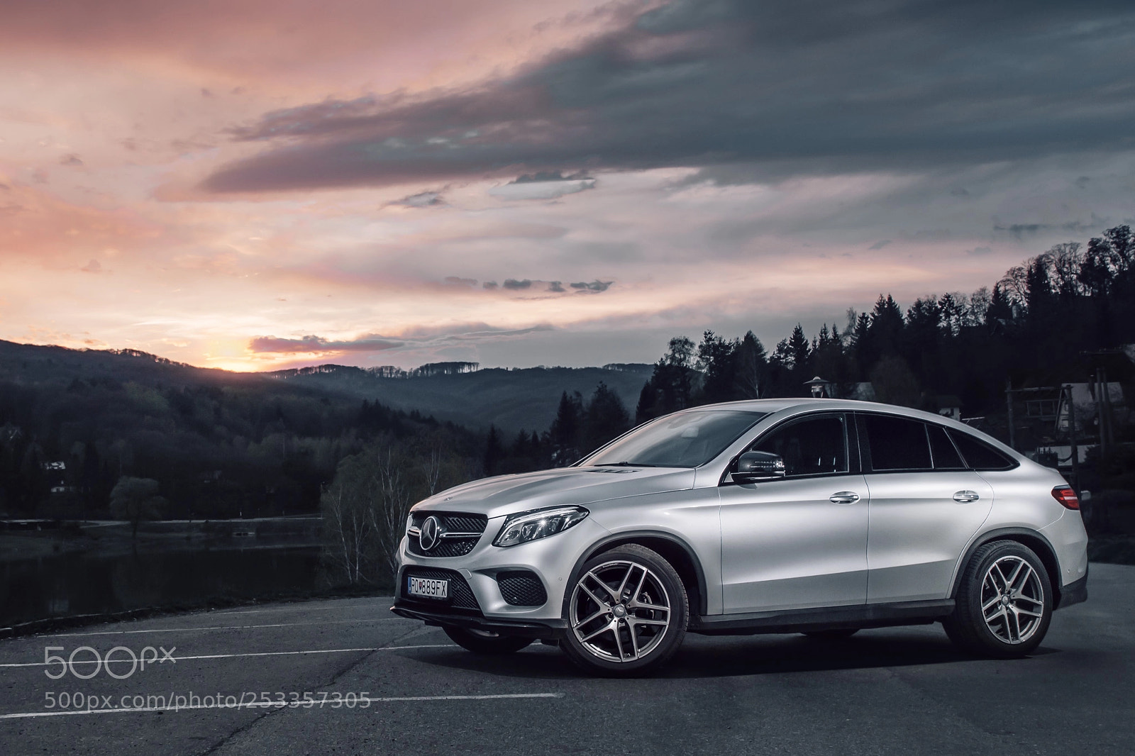 Canon EOS 100D (EOS Rebel SL1 / EOS Kiss X7) sample photo. Mercedes-benz gle coupe photography