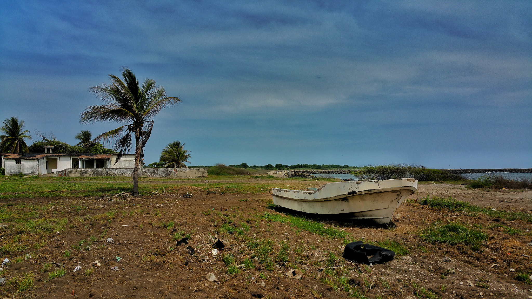 Samsung Galaxy Note Edge sample photo. Lonely seaside town photography