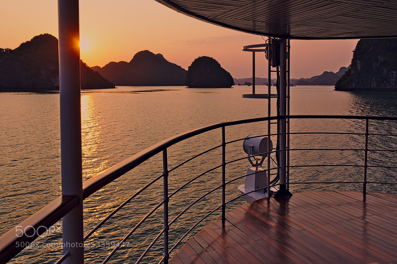 Fujifilm X-T2 sample photo. Halong bay sunrise photography