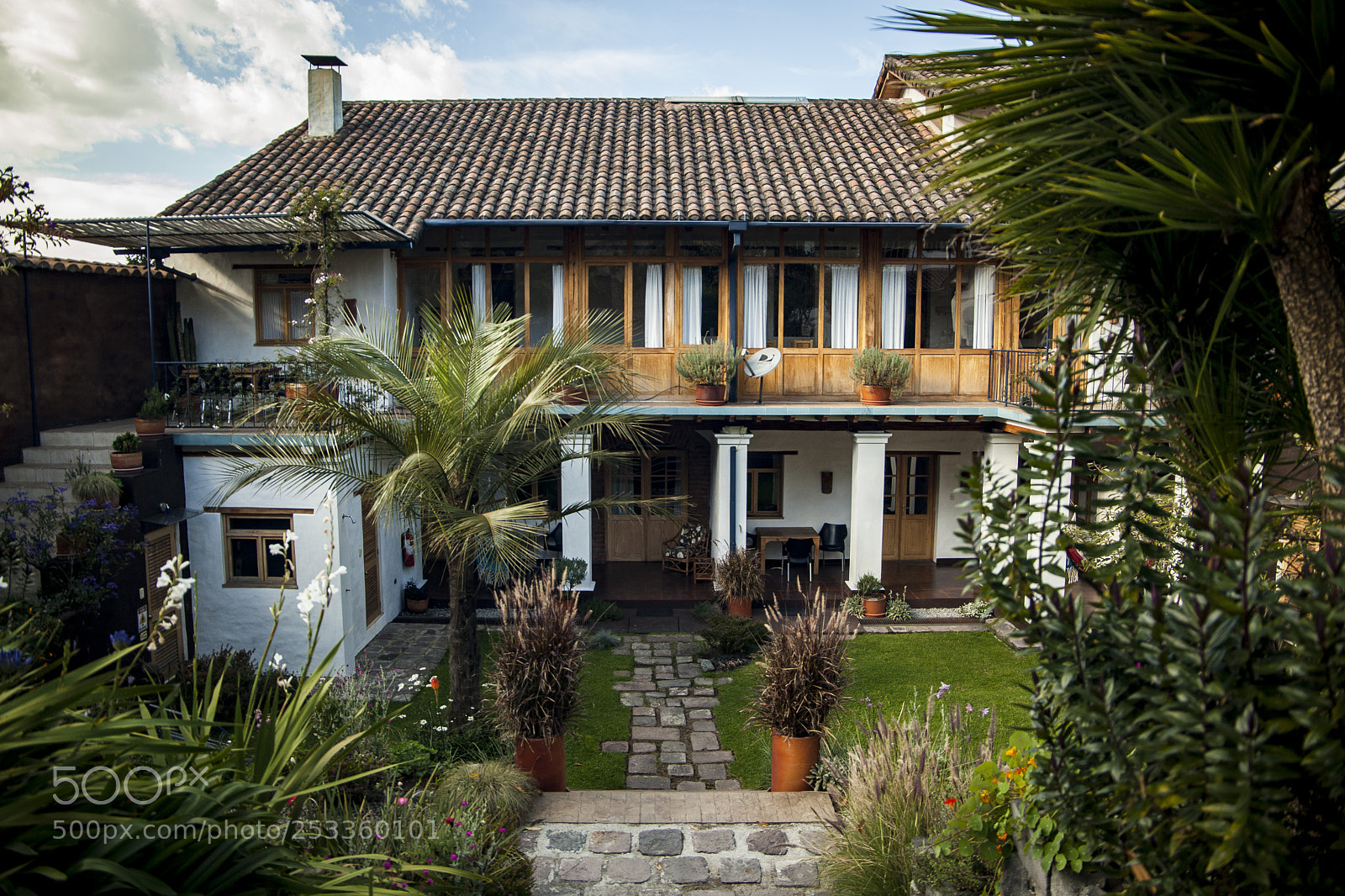 Canon EOS 5D Mark II sample photo. Quito photography