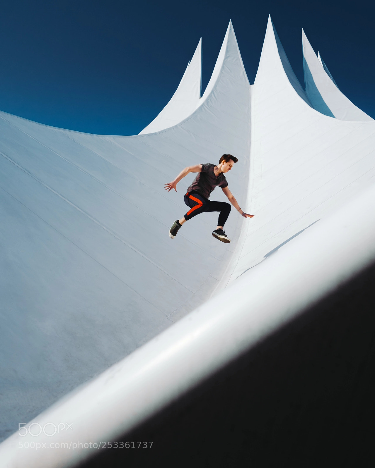 Fujifilm X-T1 sample photo. Berlin tempodrom photography