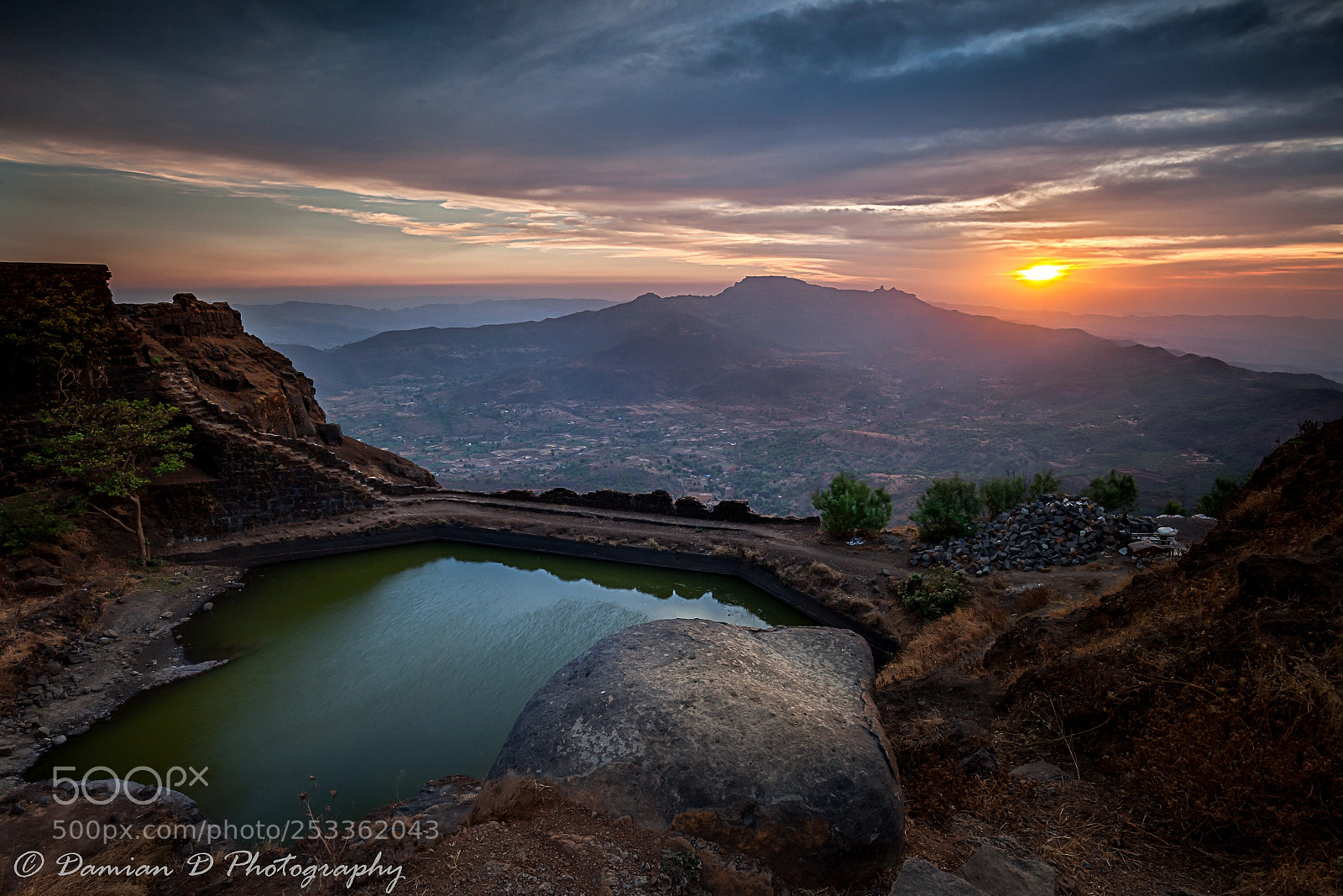 Canon EOS 5D Mark II sample photo. Sunset over torna fort photography