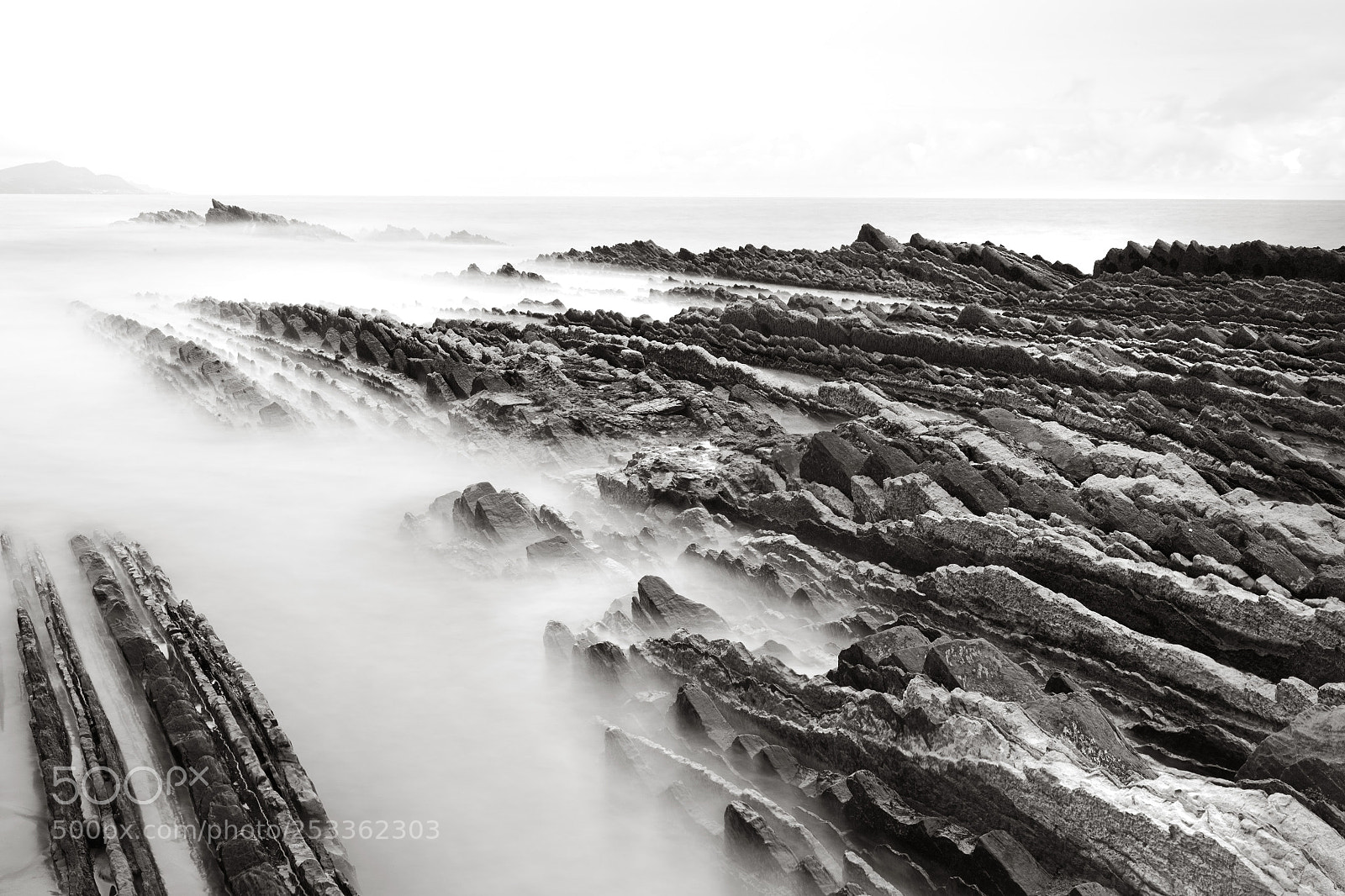 Canon EOS 5D Mark II sample photo. Rock and water photography
