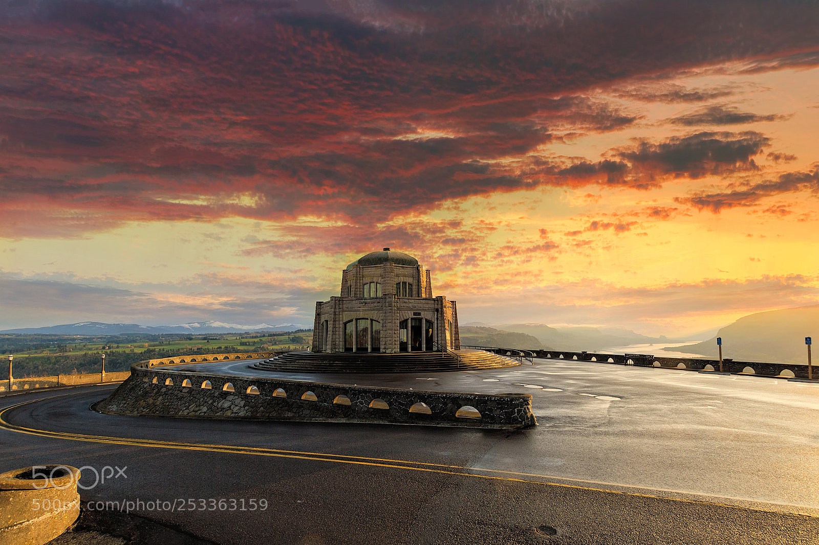 Canon EOS 7D sample photo. Sunrise at vista house photography