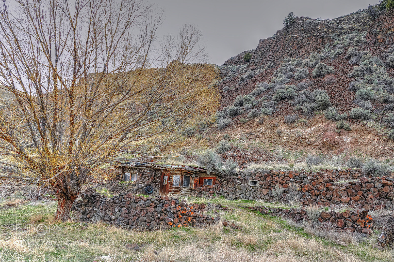 Sony Cyber-shot DSC-RX10 IV sample photo. Dugout dick's dwellings photography