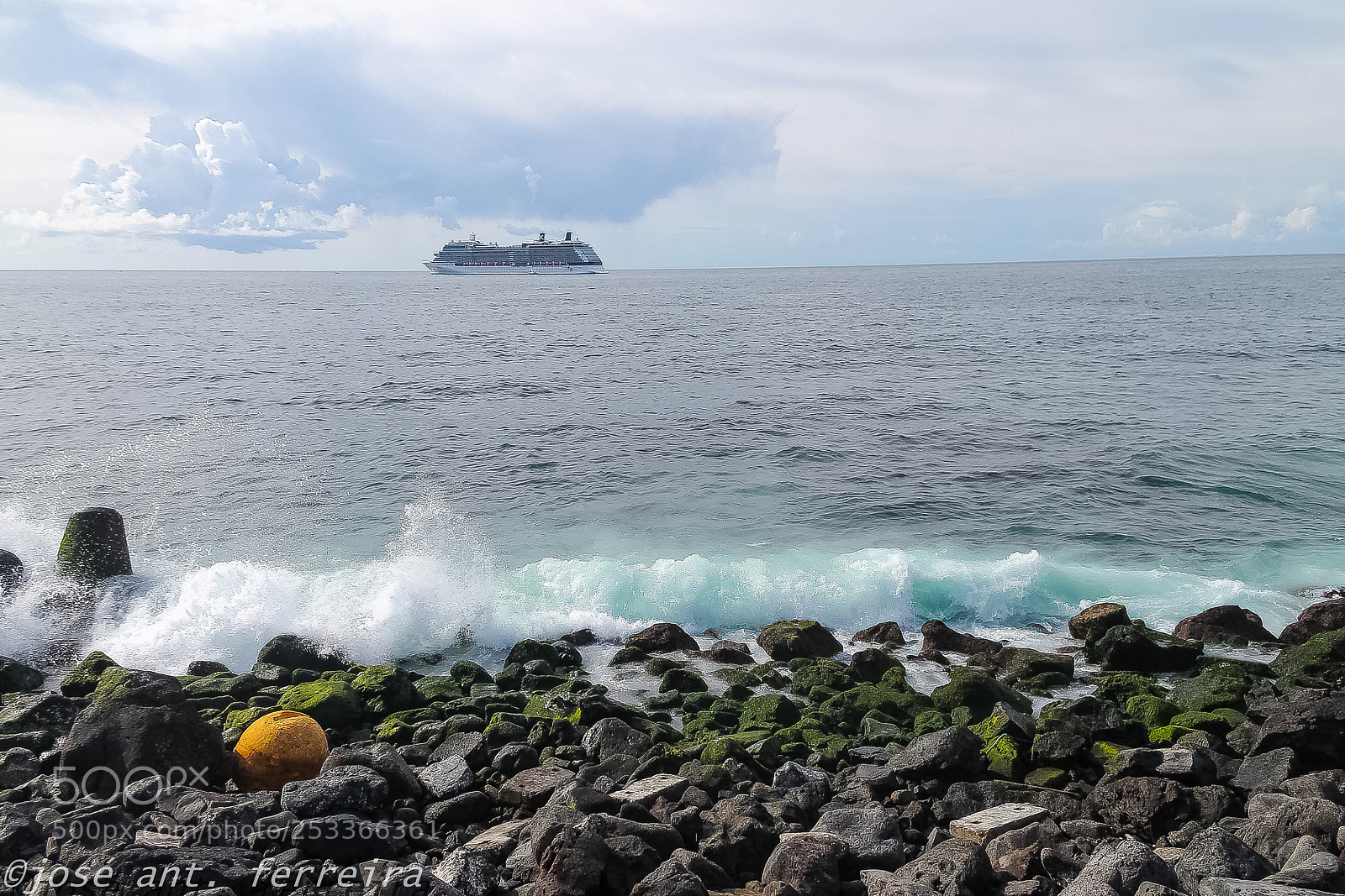 Canon EOS 1100D (EOS Rebel T3 / EOS Kiss X50) sample photo. Mar da madeira.  photography